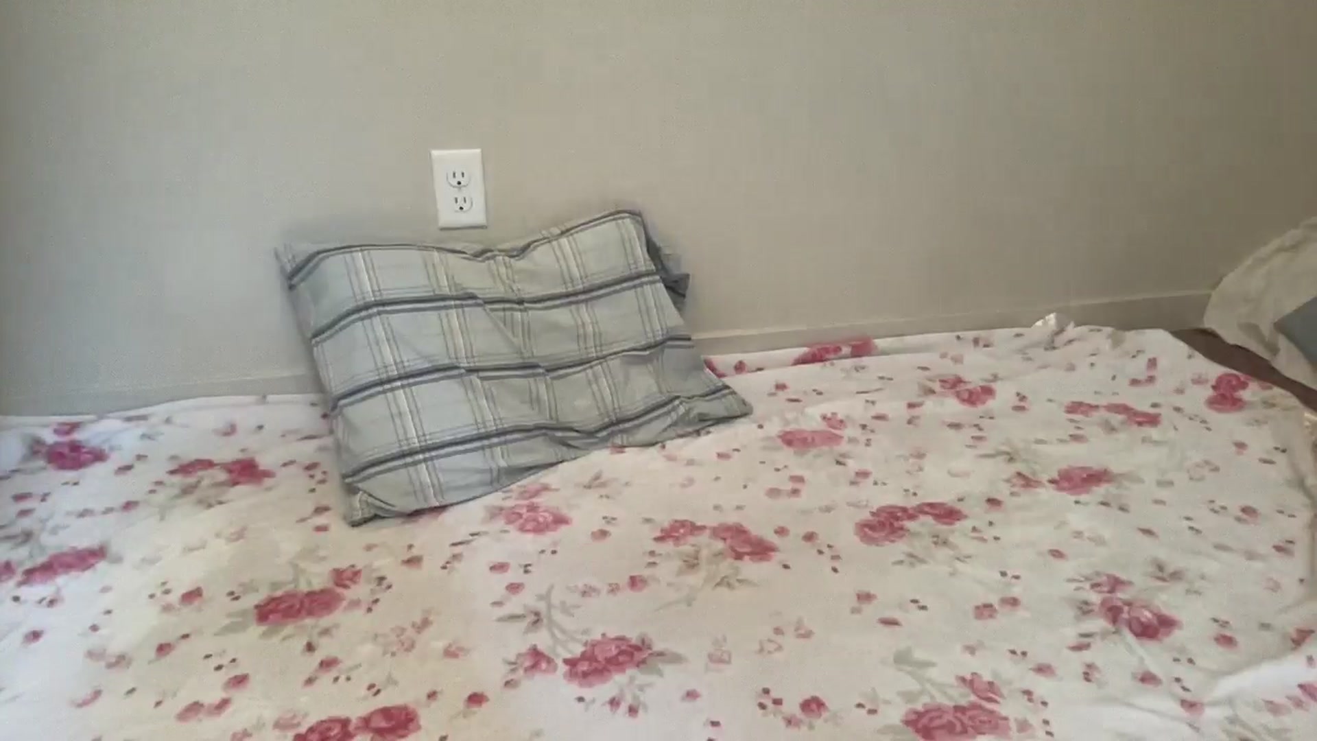 Gallery image thumbnail from BritneyMonroe's myfreecams stream on, 09/29/2025, 18:39 image 7 of 20