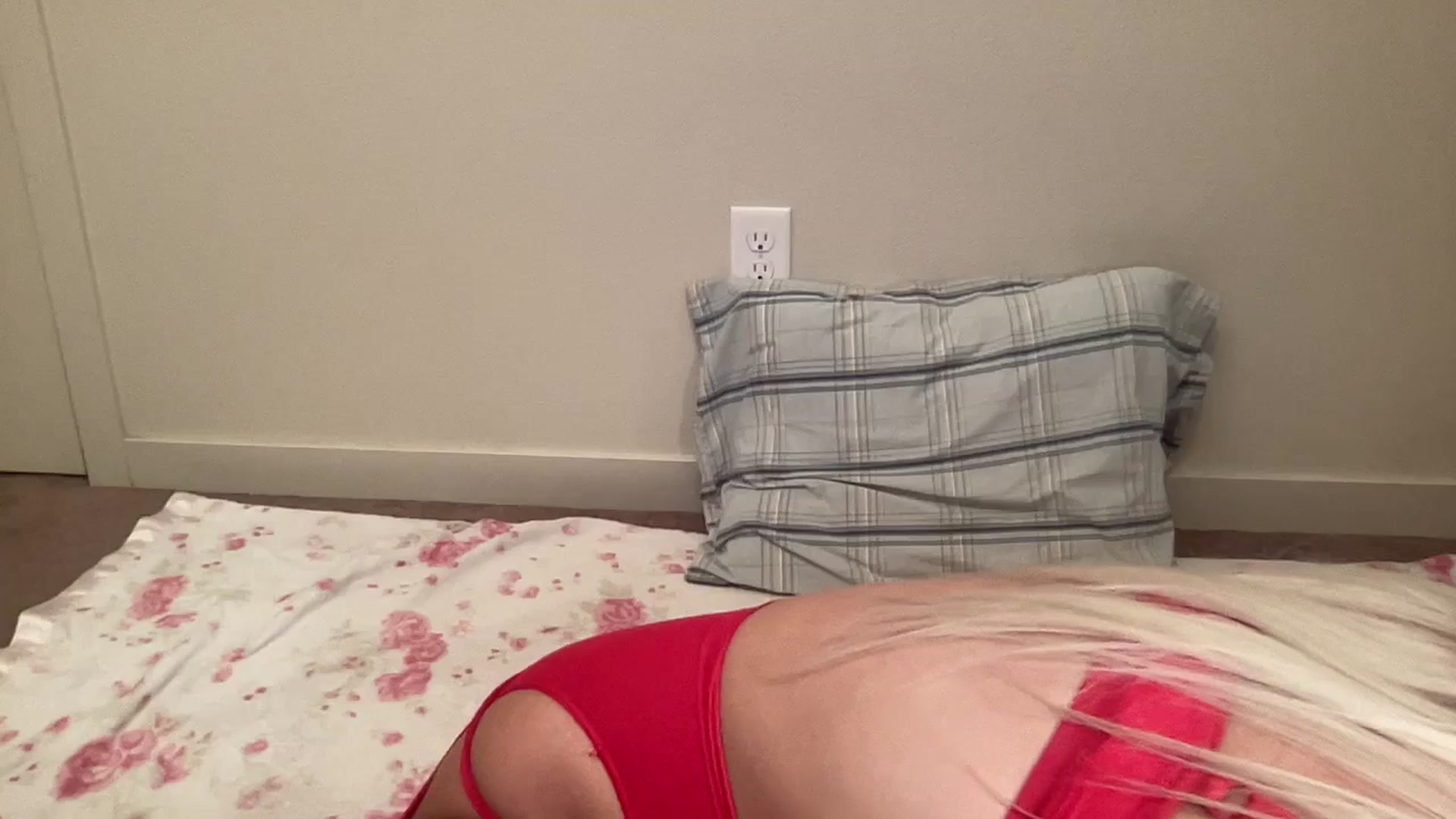 Gallery image thumbnail from BritneyMonroe's myfreecams stream on, 10/10/2025, 03:43 image 7 of 20
