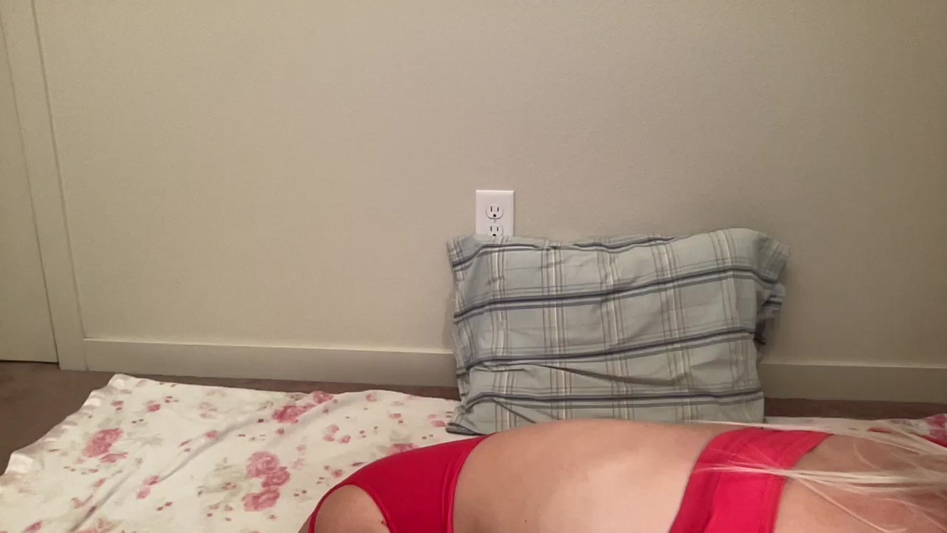 Gallery image thumbnail from BritneyMonroe's myfreecams stream on, 10/10/2025, 03:43 image 2 of 20