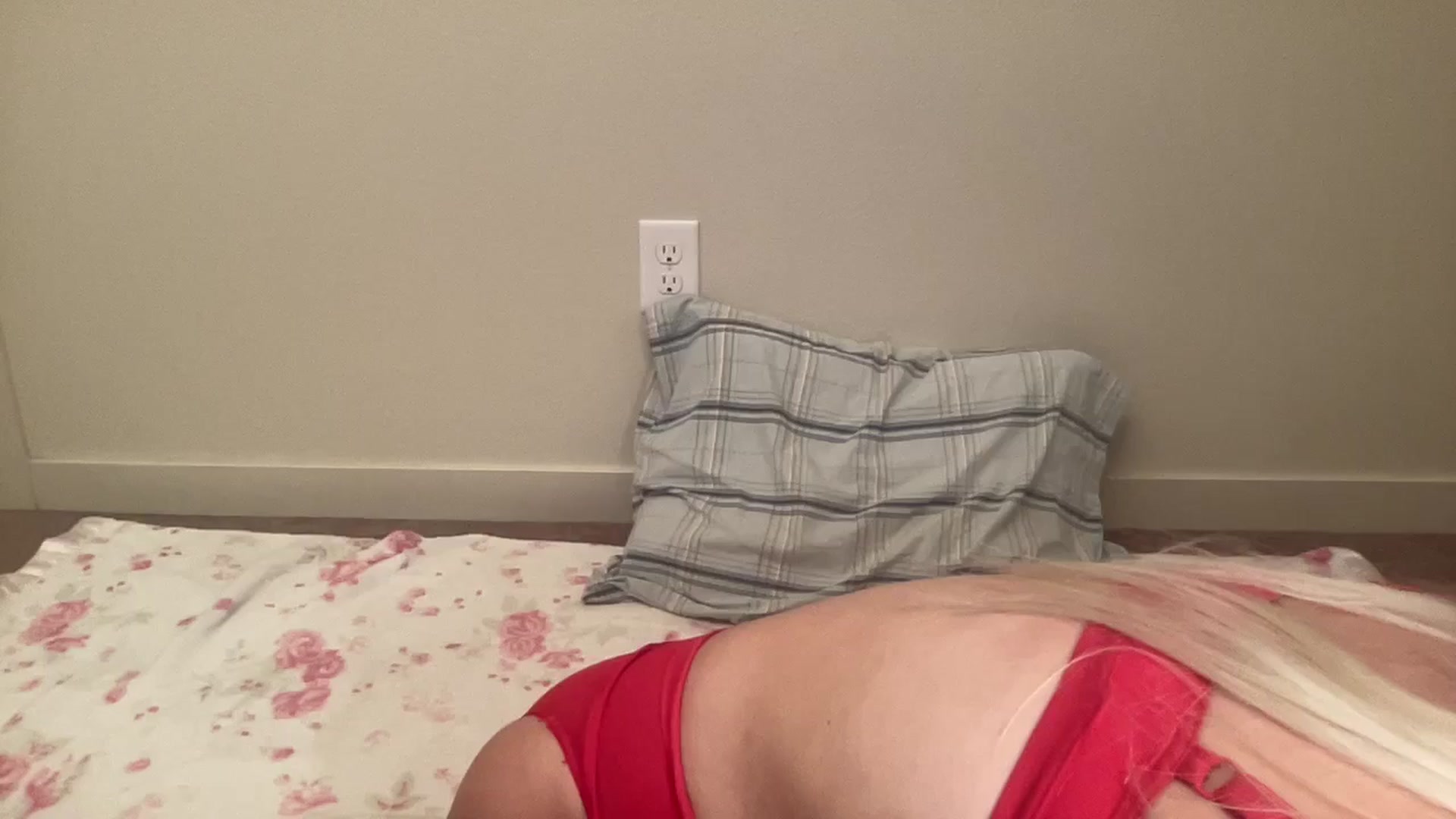 Gallery image thumbnail from BritneyMonroe's myfreecams stream on, 10/15/2025, 04:27 image 9 of 20