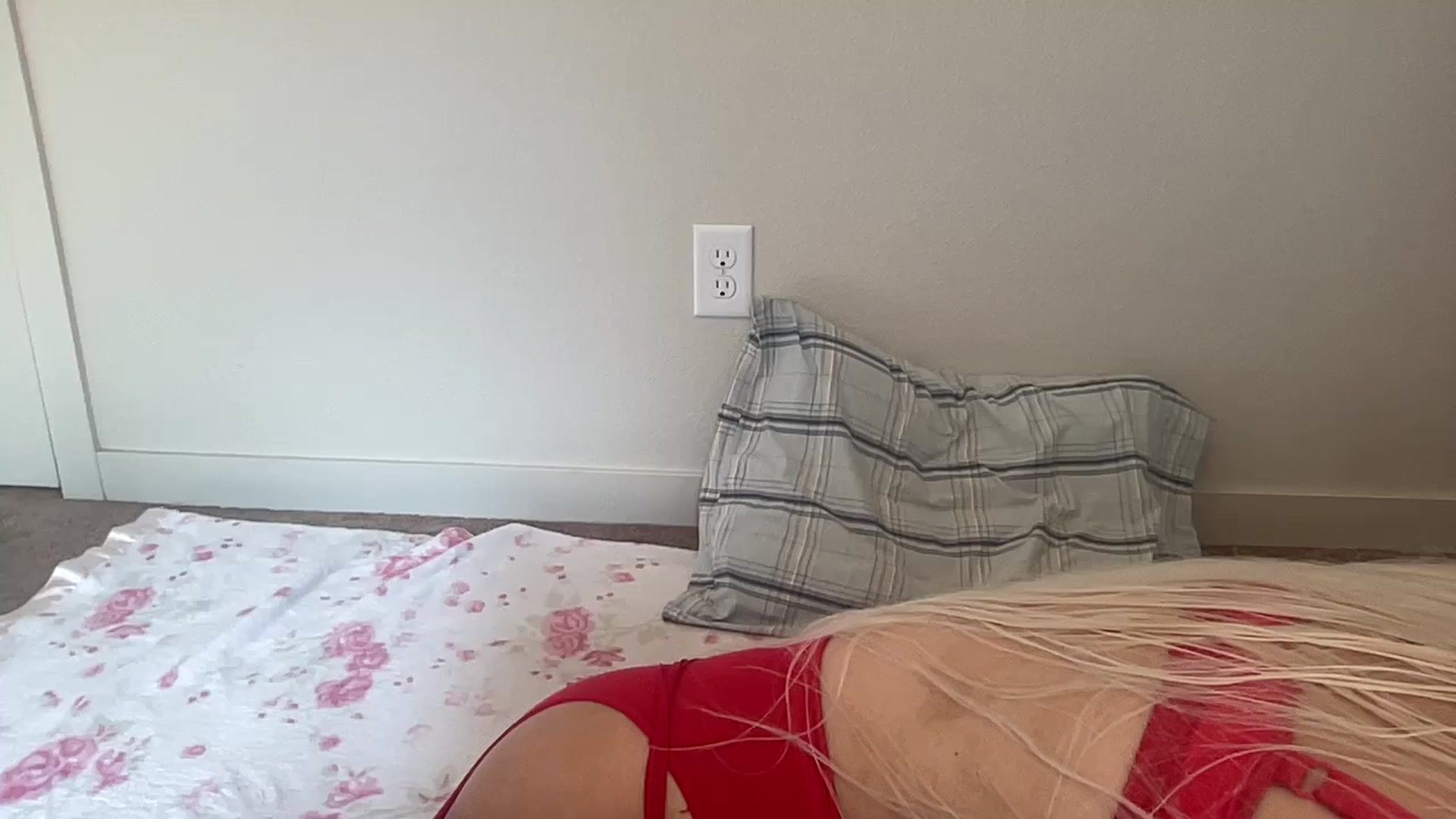 Gallery image thumbnail from BritneyMonroe's myfreecams stream on, 10/16/2025, 20:08 image 2 of 20