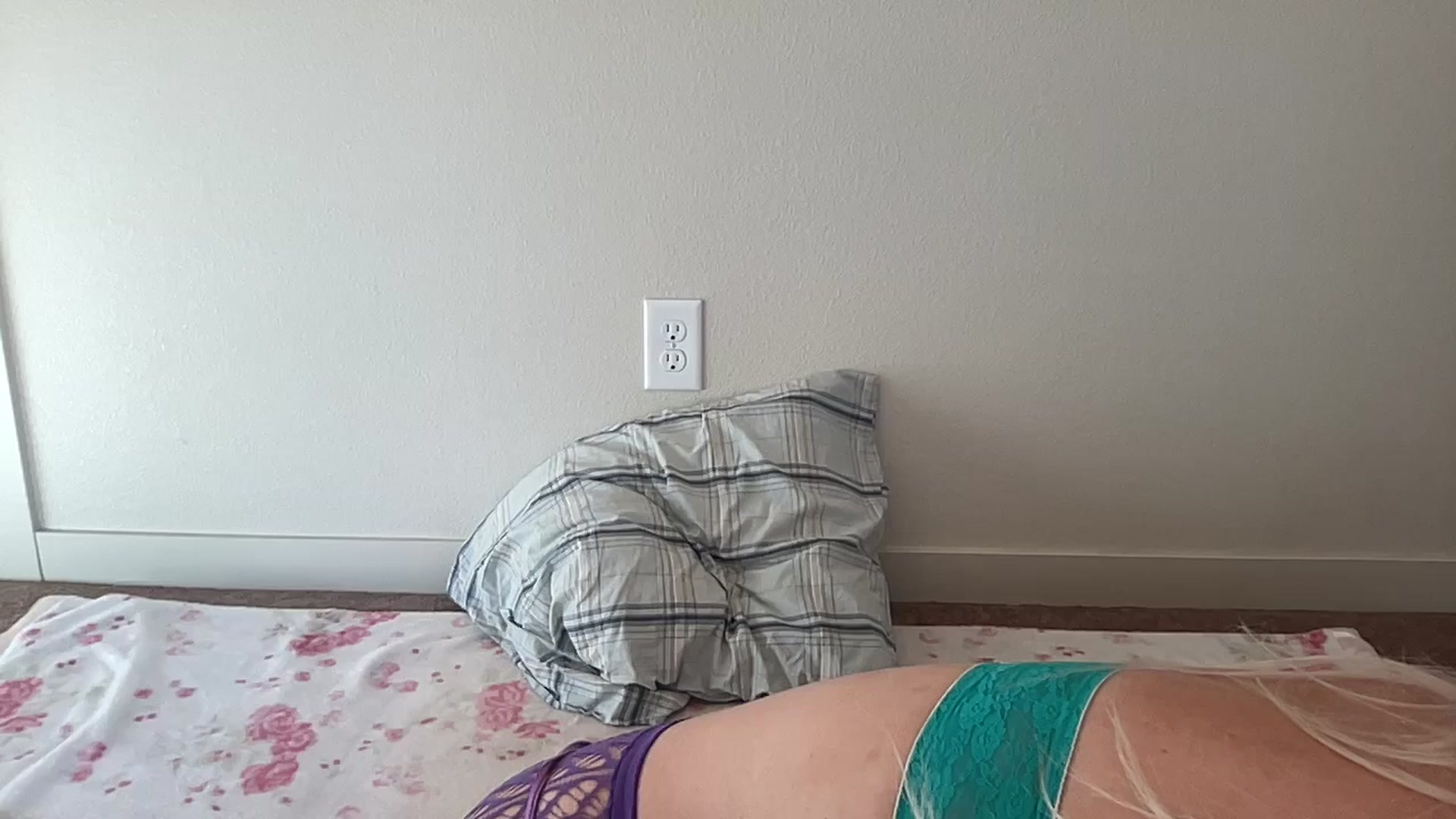 Gallery image thumbnail from BritneyMonroe's myfreecams stream on, 10/21/2025, 18:36 image 2 of 20
