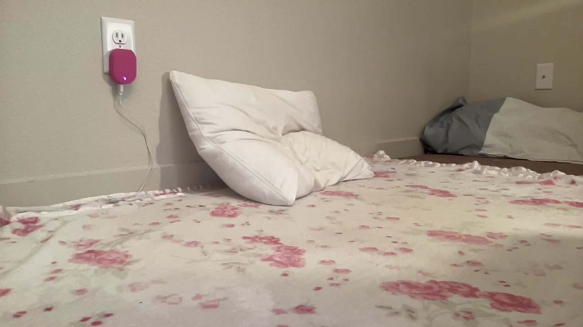 Gallery image thumbnail from BritneyMonroe's myfreecams stream on, 01/22/2026, 18:38 image 18 of 20