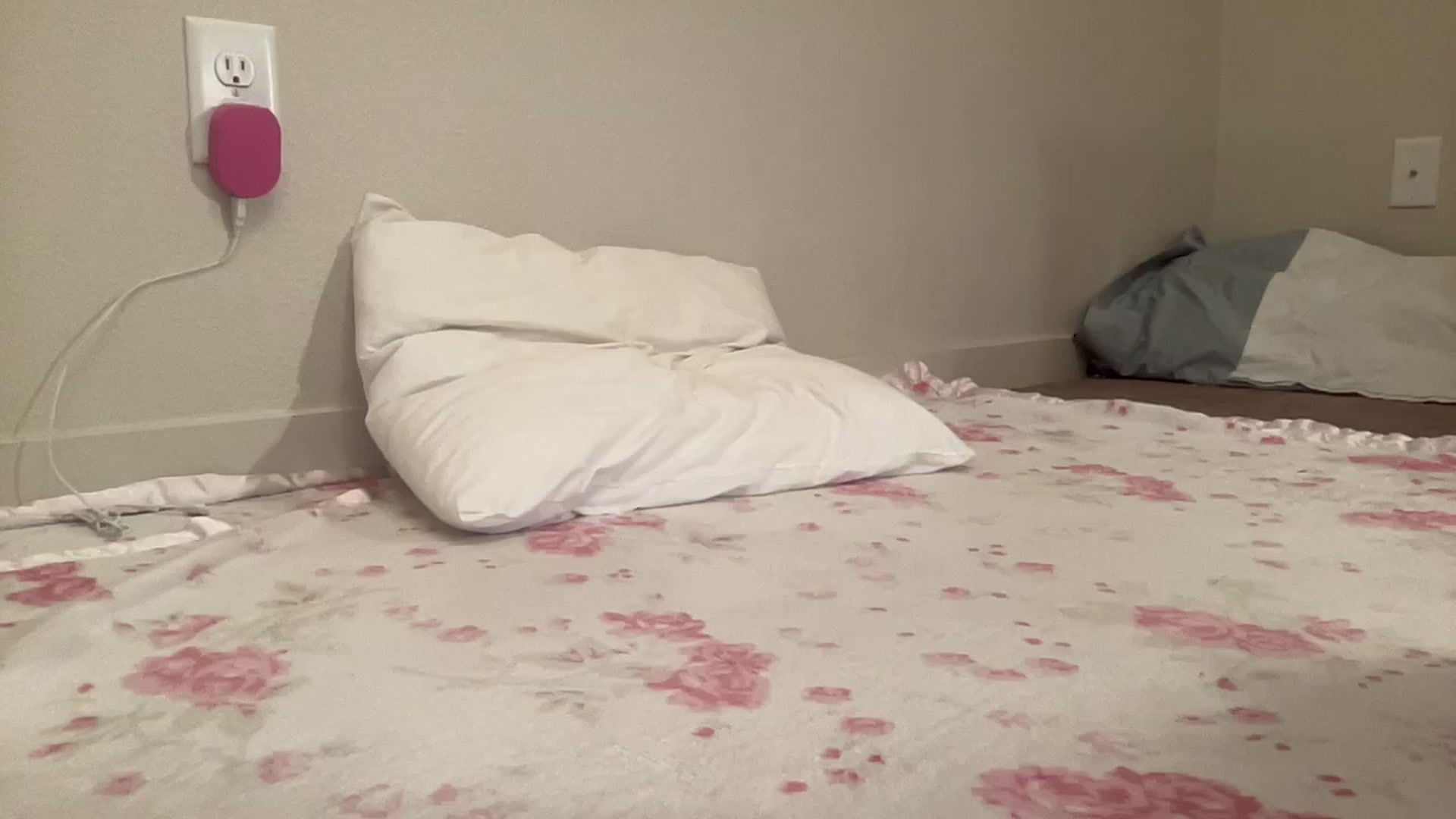 Gallery image thumbnail from BritneyMonroe's myfreecams stream on, 02/15/2026, 06:24 image 14 of 20