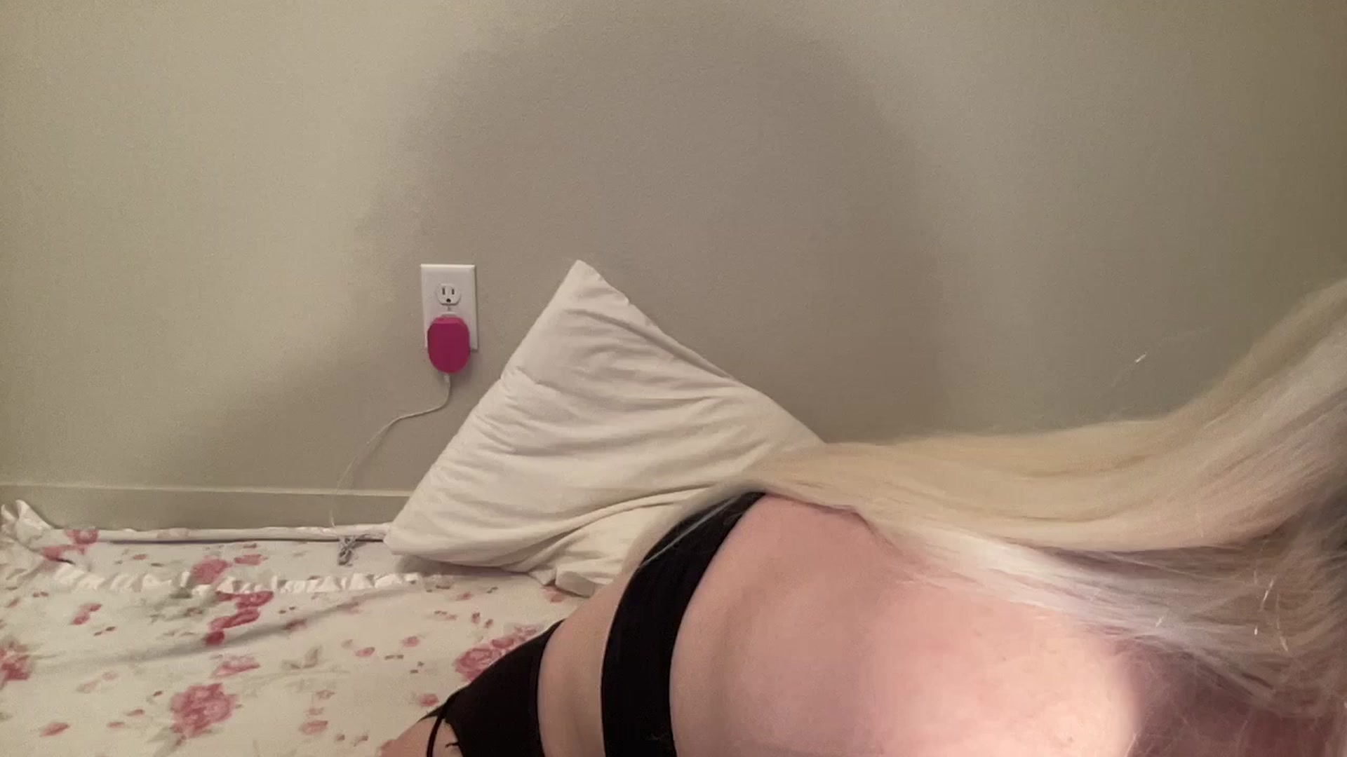 Gallery image thumbnail from BritneyMonroe's myfreecams stream on, 02/18/2026, 20:36 image 11 of 20