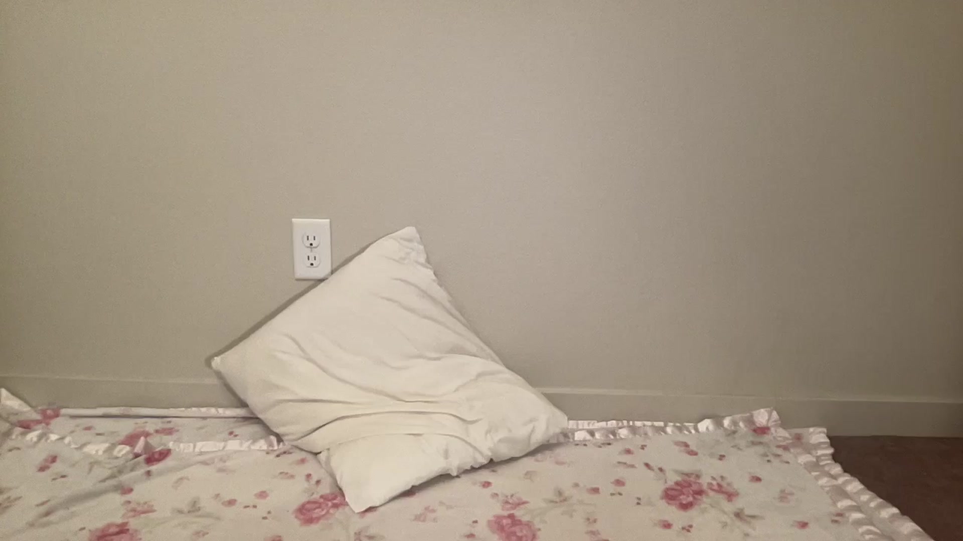 Gallery image thumbnail from BritneyMonroe's myfreecams stream on, 02/23/2026, 22:28 image 3 of 20