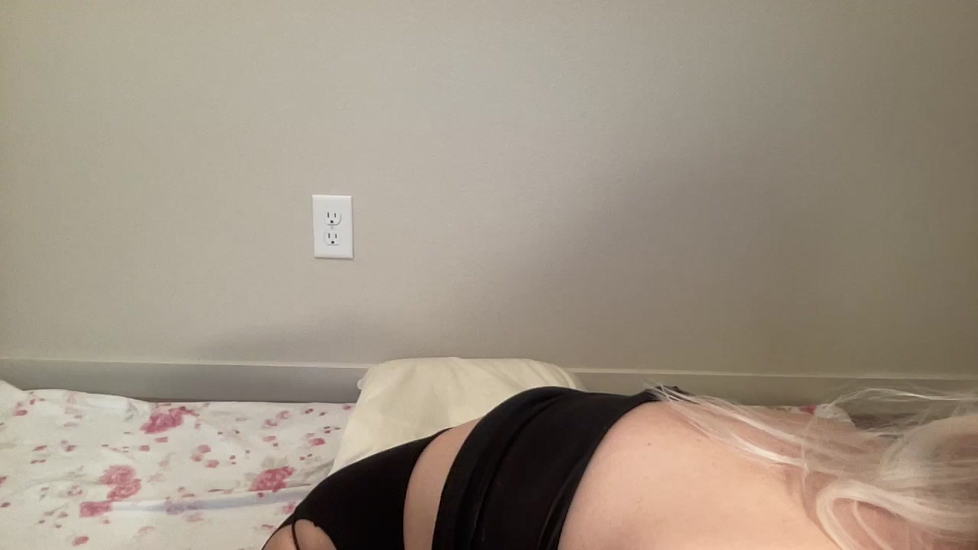 Gallery image thumbnail from BritneyMonroe's myfreecams stream on, 03/09/2026, 20:33 image 1 of 20