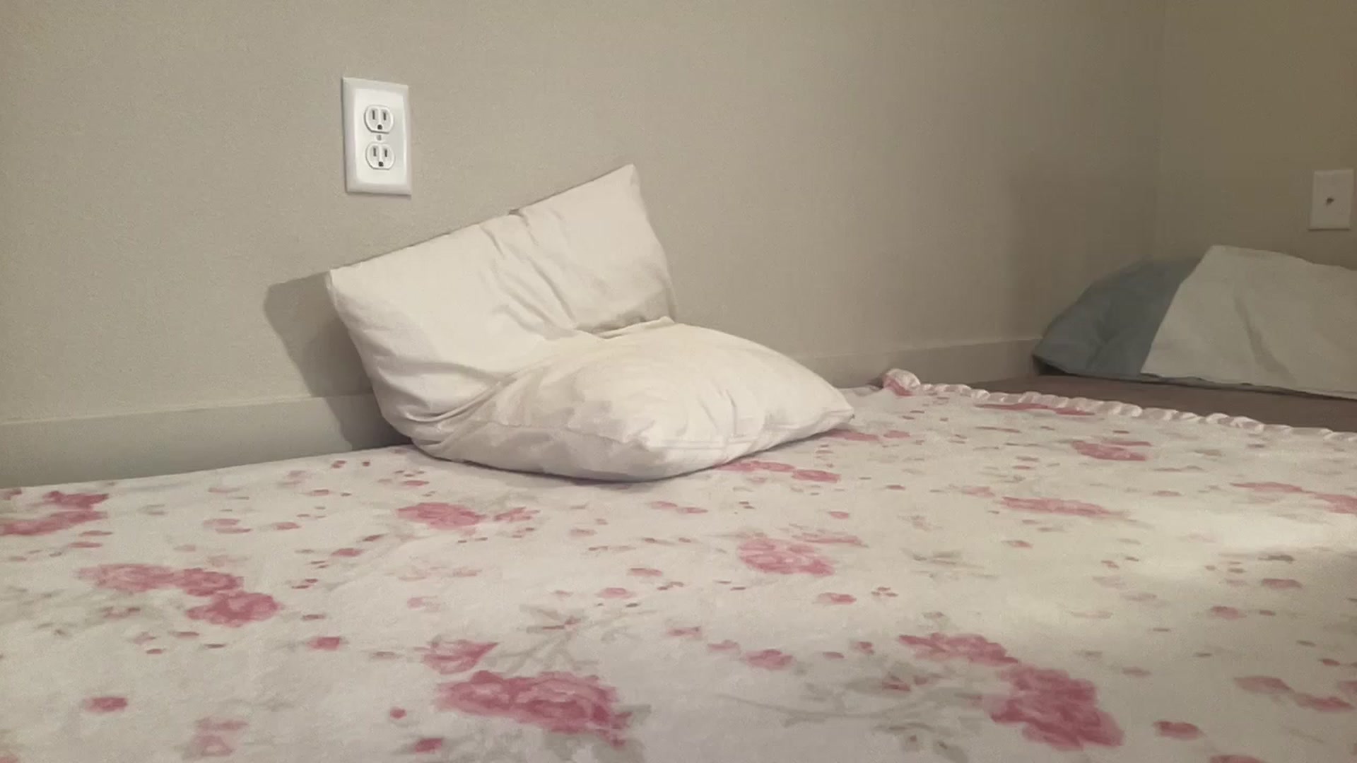 Gallery image thumbnail from BritneyMonroe's myfreecams stream on, 03/16/2026, 19:57 image 6 of 20