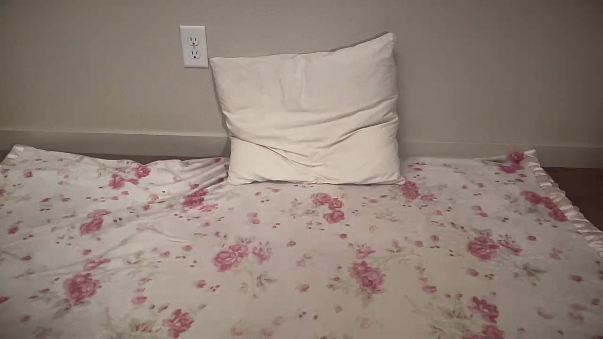 Gallery image thumbnail from BritneyMonroe's myfreecams stream on, 05/04/2026, 20:39 image 11 of 20