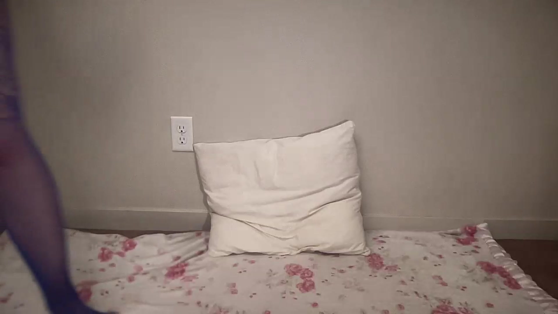 Gallery image thumbnail from BritneyMonroe's myfreecams stream on, 05/04/2026, 20:39 image 19 of 20