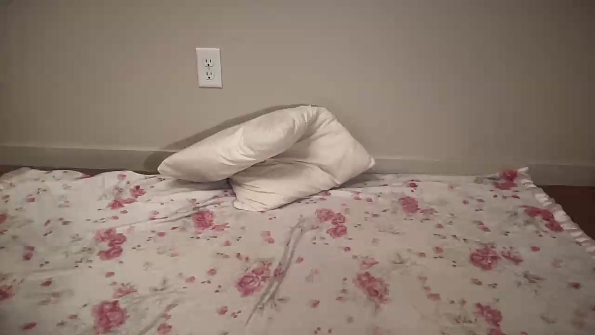 Gallery image thumbnail from BritneyMonroe's myfreecams stream on, 05/09/2026, 06:00 image 1 of 20