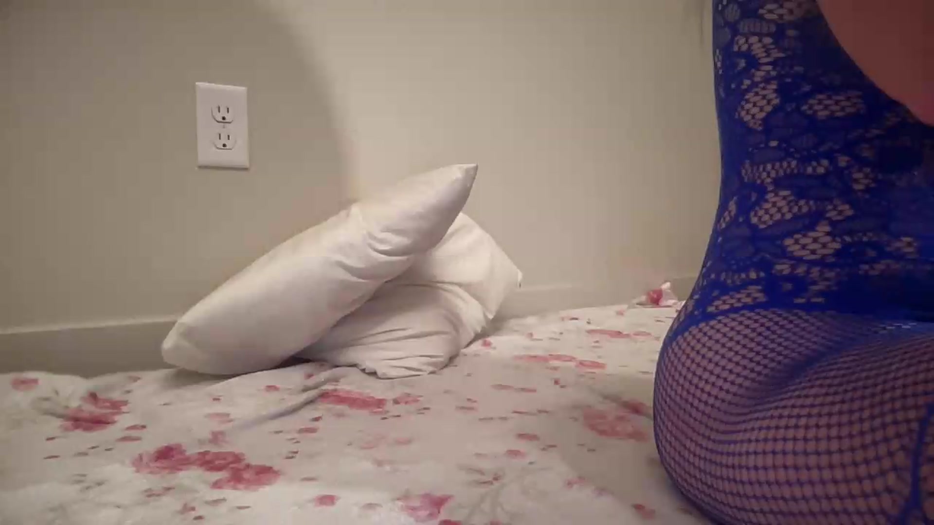 Gallery image thumbnail from BritneyMonroe's myfreecams stream on, 05/09/2026, 06:00 image 4 of 20