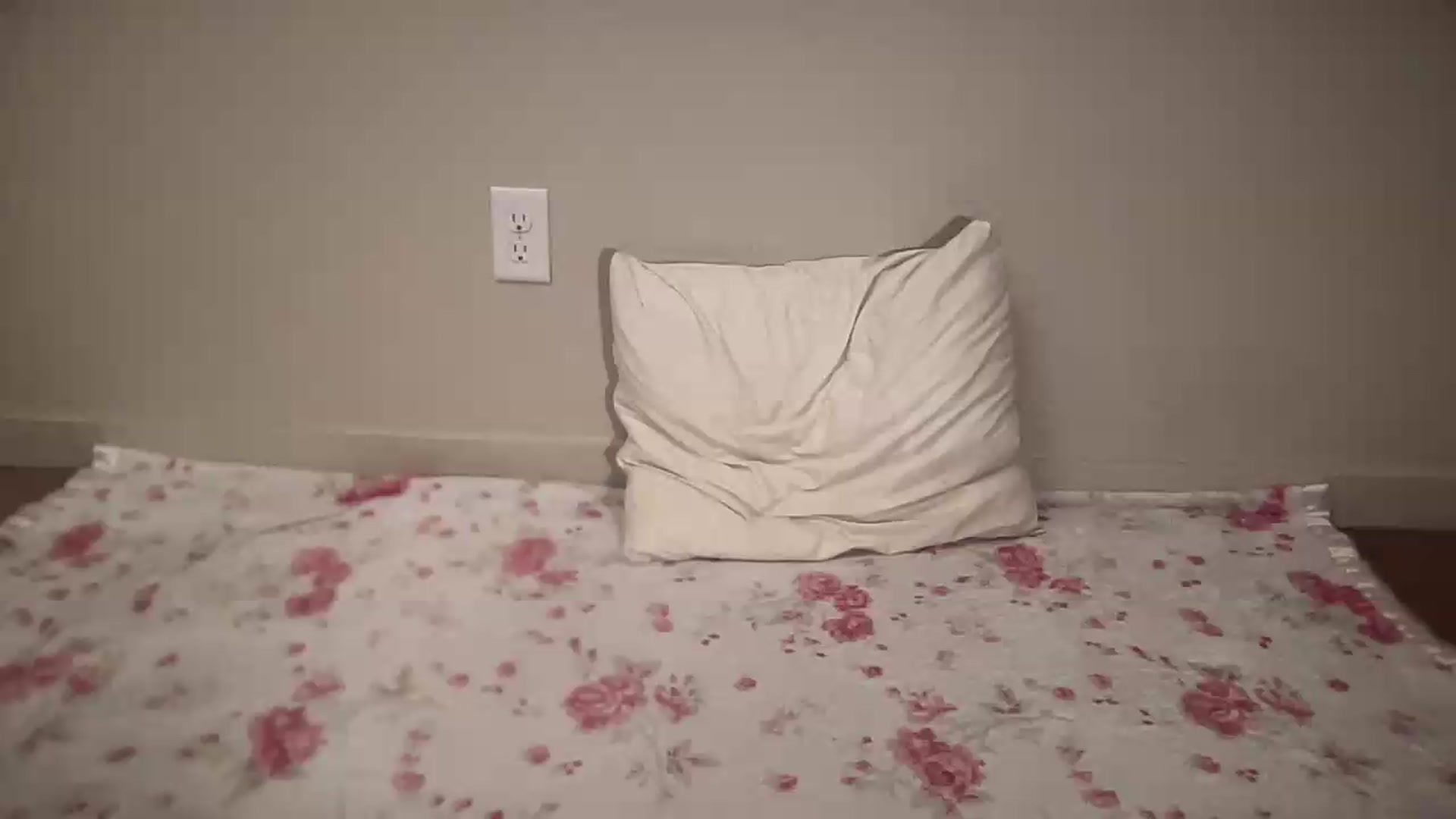 Gallery image thumbnail from BritneyMonroe's myfreecams stream on, 05/22/2026, 04:59 image 11 of 20