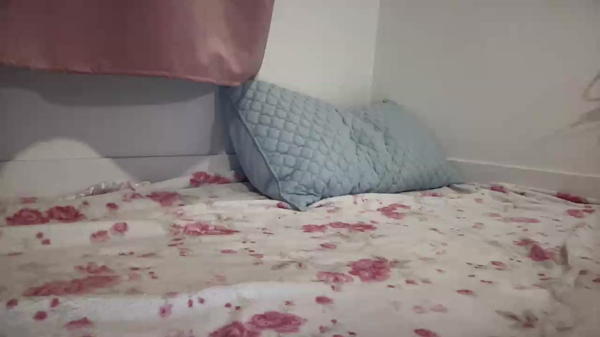 Gallery image thumbnail from BritneyMonroe's myfreecams stream on, 06/15/2026, 04:53 image 5 of 20