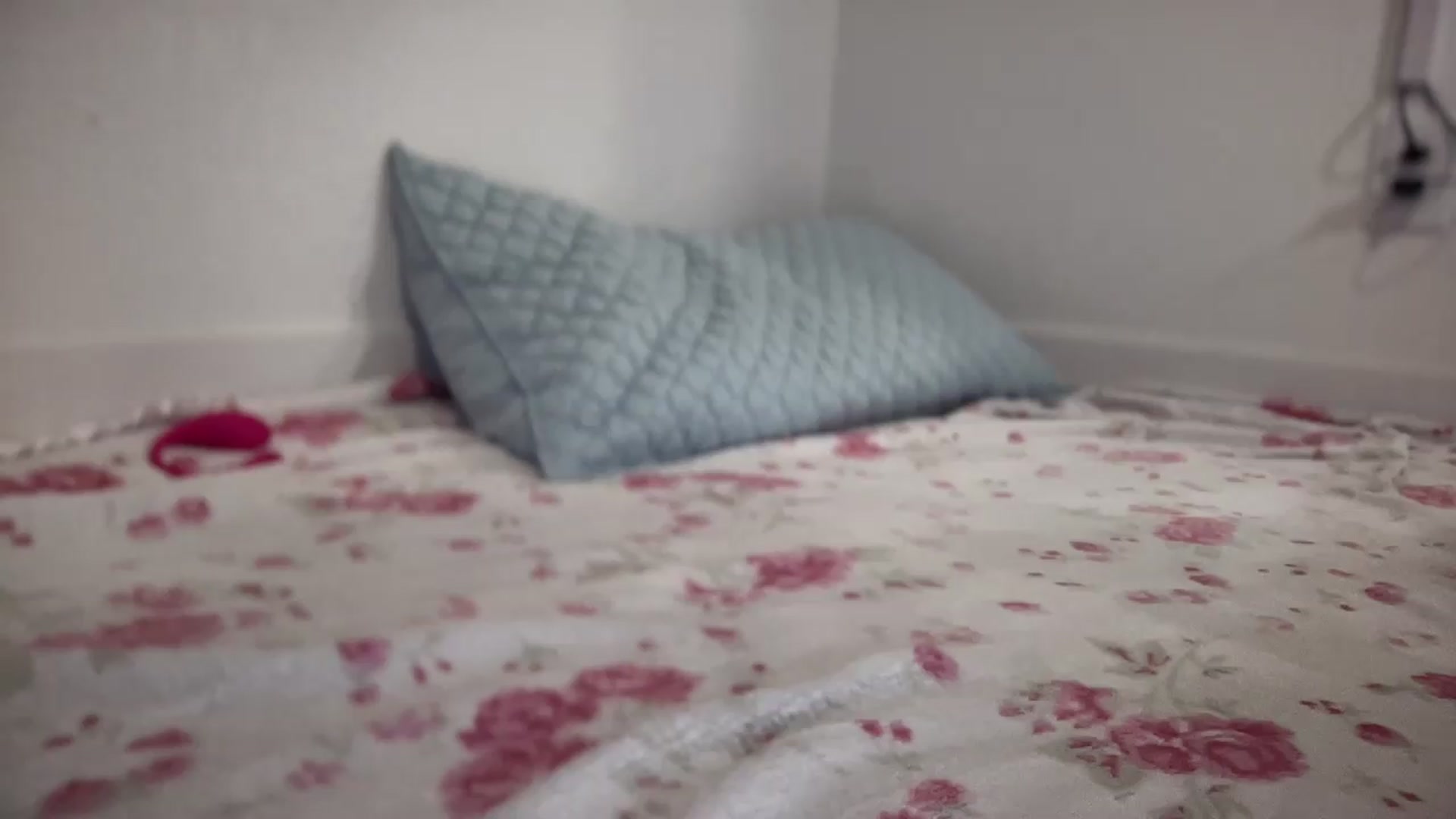 Gallery image thumbnail from BritneyMonroe's myfreecams stream on, 06/15/2026, 19:54 image 9 of 20