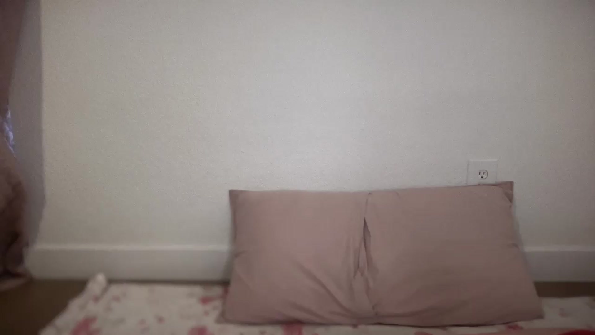 Gallery image thumbnail from BritneyMonroe's myfreecams stream on, 07/01/2026, 19:00 image 9 of 20