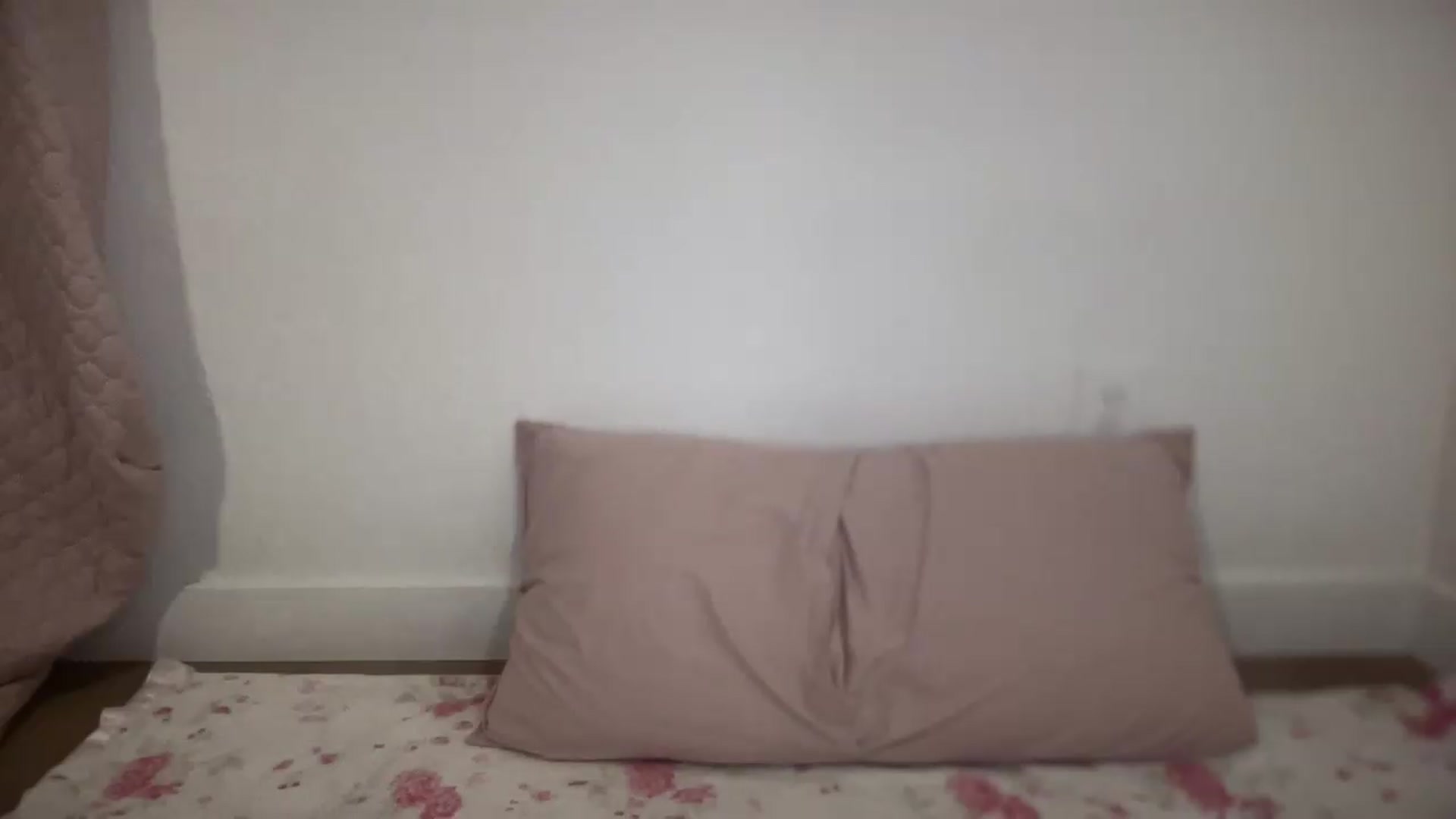 Gallery image thumbnail from BritneyMonroe's myfreecams stream on, 07/01/2026, 21:12 image 17 of 20