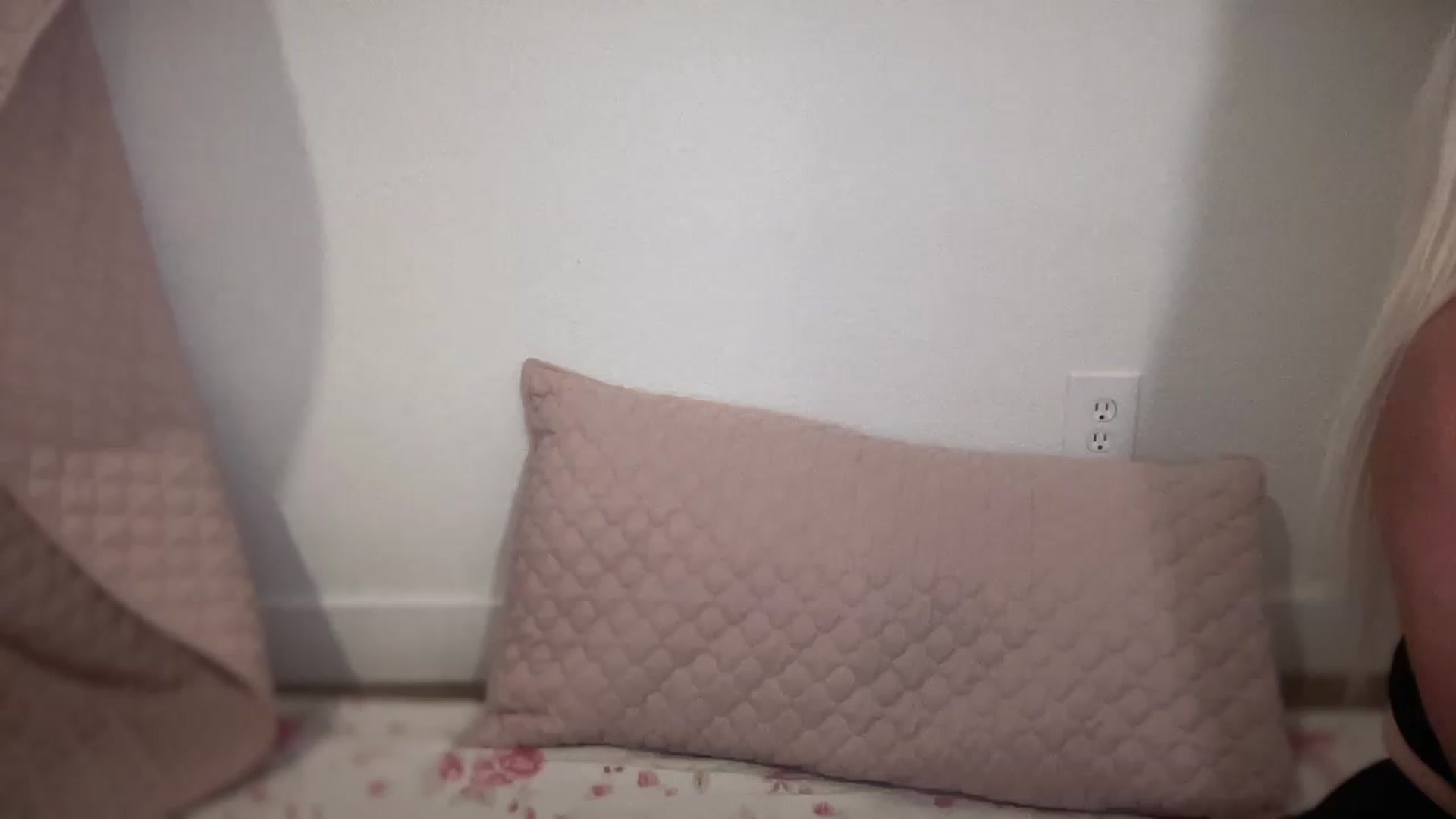 Gallery image thumbnail from BritneyMonroe's myfreecams stream on, 07/02/2026, 20:18 image 1 of 20