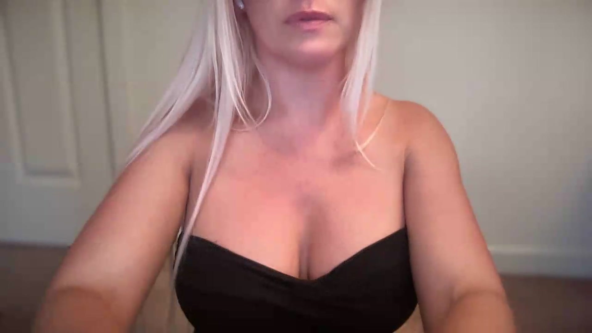 Gallery image thumbnail from BritneyMonroe's myfreecams stream on, 09/16/2026, 21:45 image 20 of 20