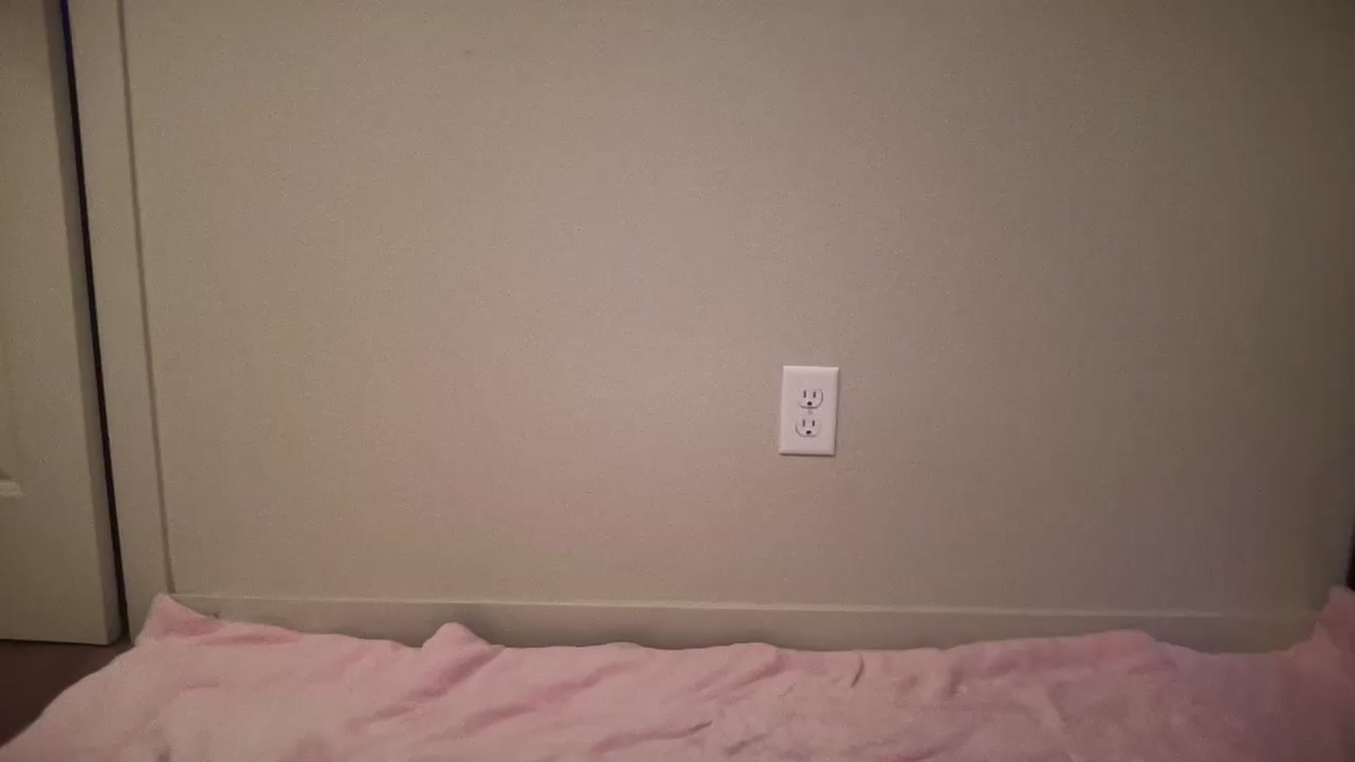 Gallery image thumbnail from BritneyMonroe's myfreecams stream on, 09/25/2026, 02:27 image 1 of 20