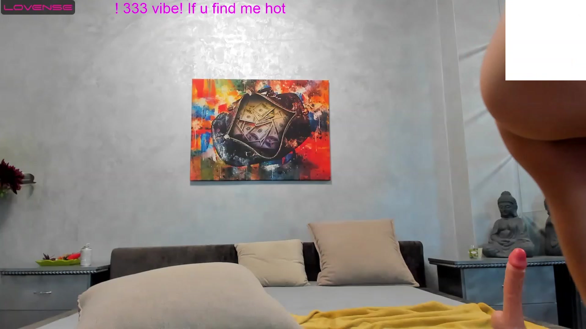 Gallery image thumbnail from Britney_Charm's myfreecams stream on, 06/27/2023, 12:05 image 14 of 20