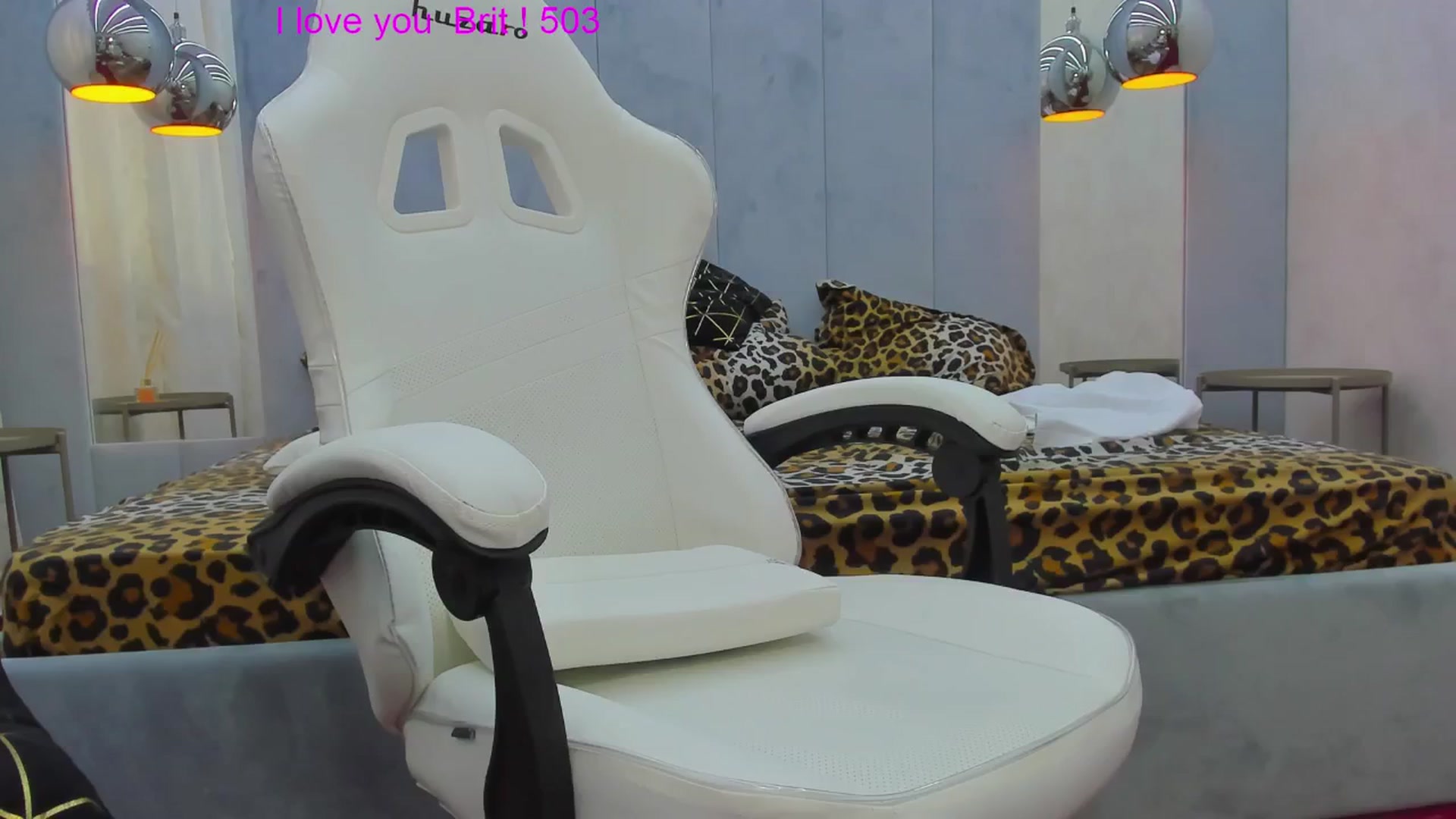 Gallery image thumbnail from Britney_Charm's myfreecams stream on, 05/29/2024, 09:50 image 17 of 20