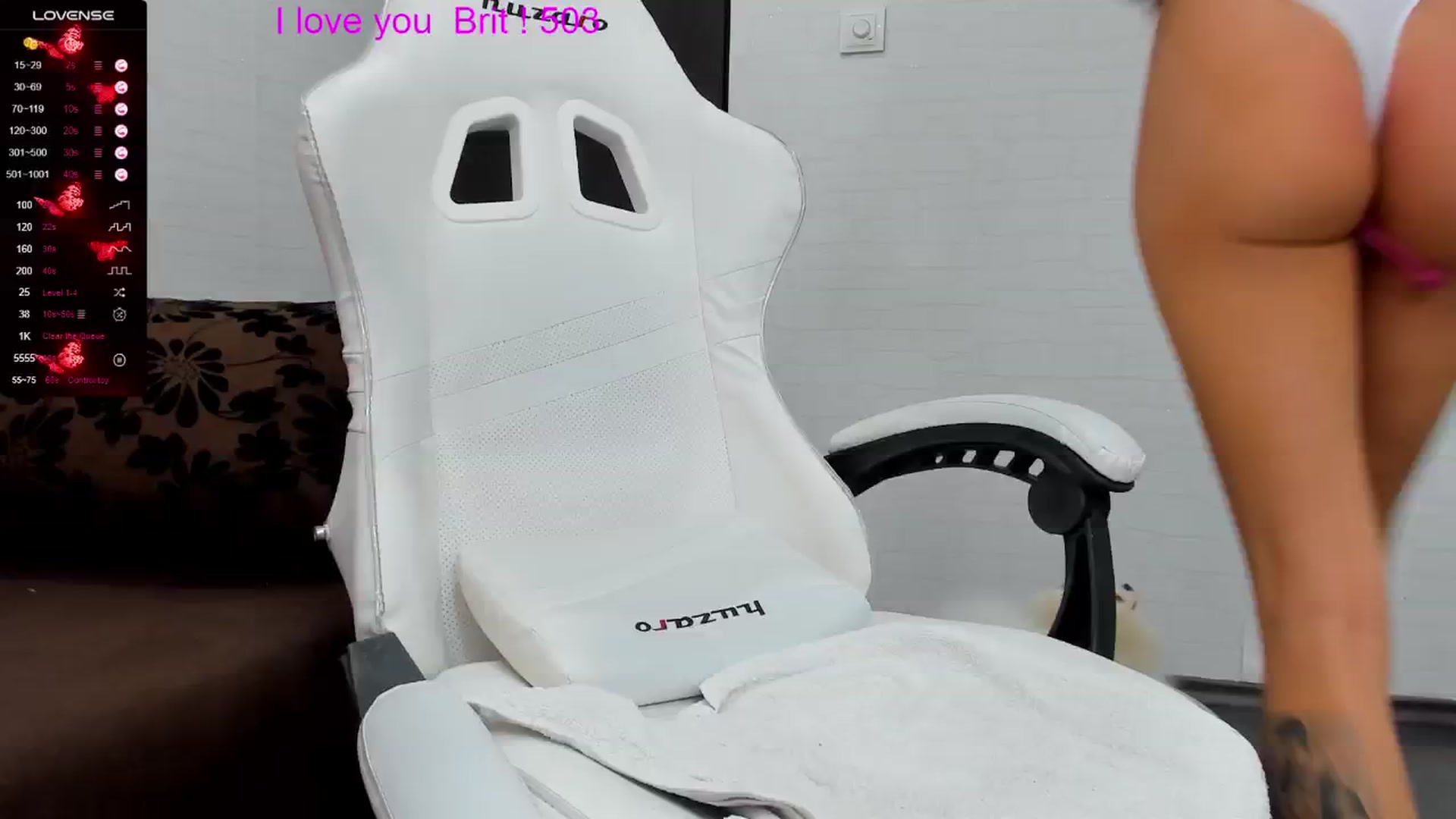 Gallery image thumbnail from Britney_Charm's myfreecams stream on, 09/24/2024, 09:24 image 18 of 20