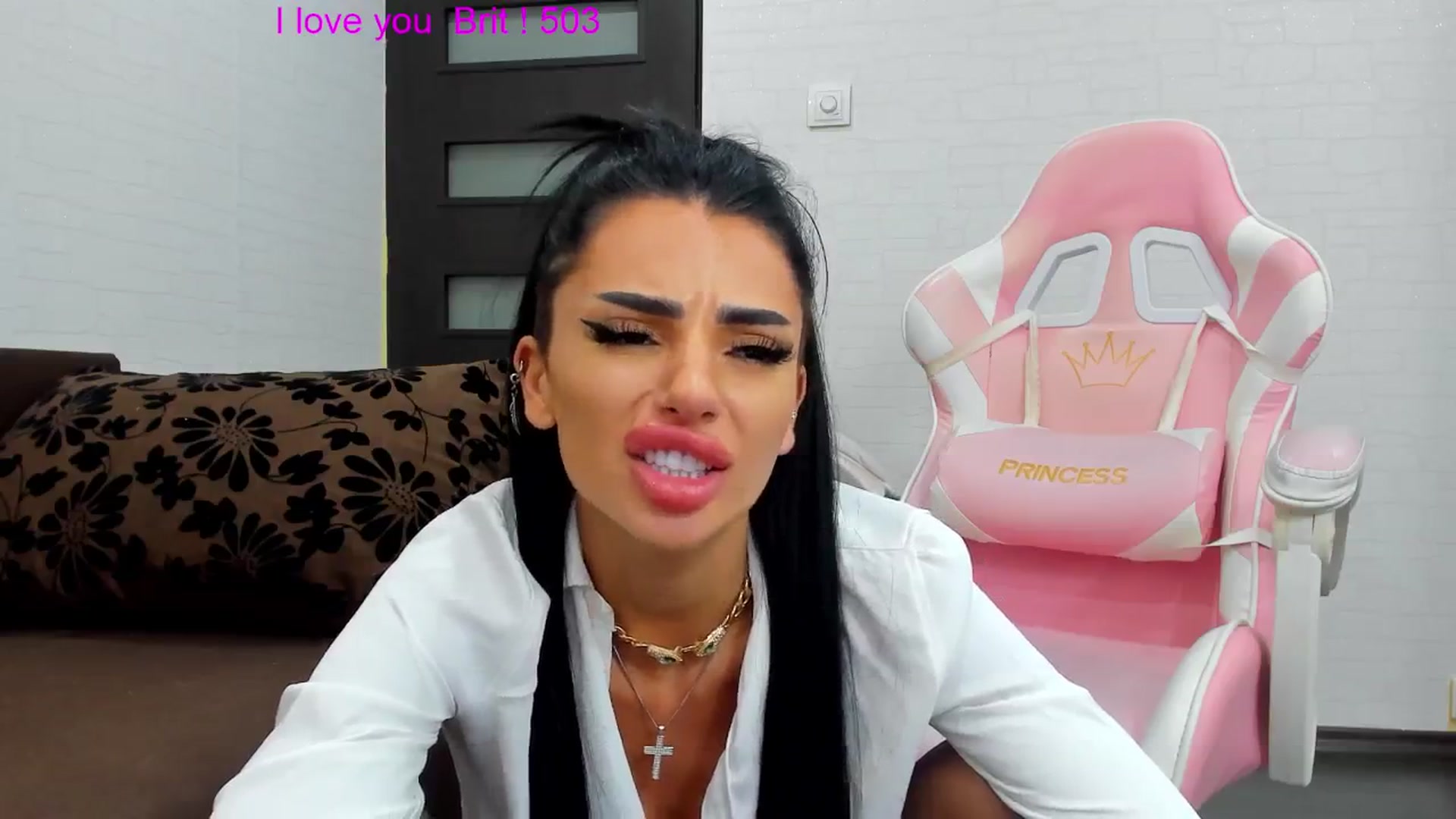 Gallery image thumbnail from Britney_Charm's myfreecams stream on, 09/29/2024, 09:34 image 15 of 20