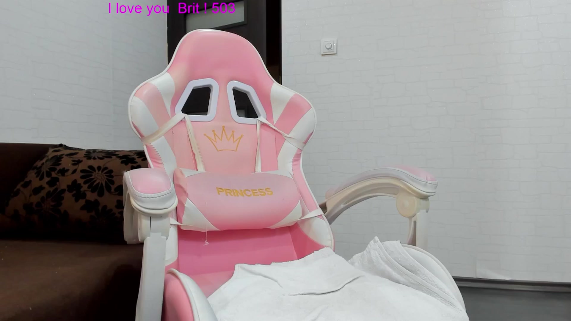 Gallery image thumbnail from Britney_Charm's myfreecams stream on, 10/11/2024, 09:39 image 9 of 20