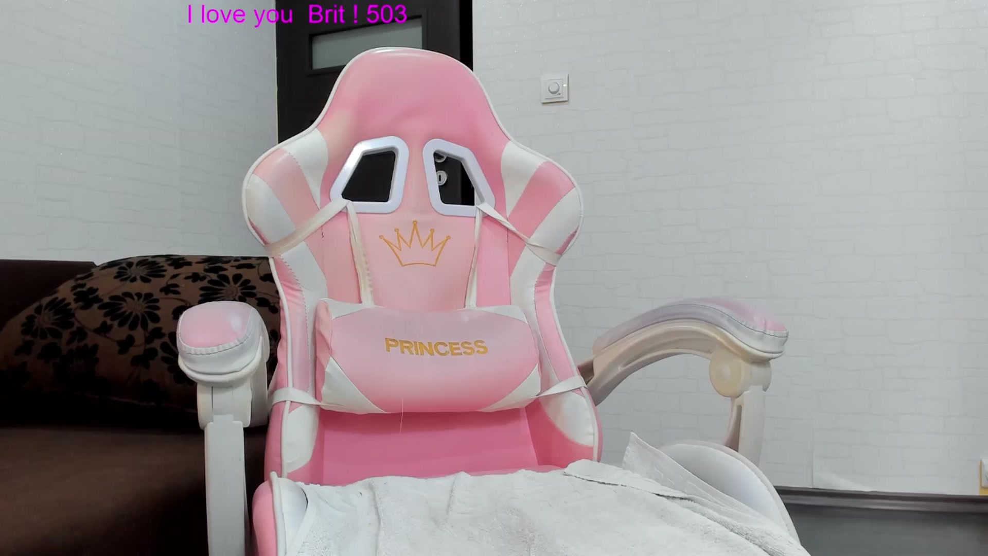 Gallery image thumbnail from Britney_Charm's myfreecams stream on, 10/25/2024, 10:28 image 12 of 20