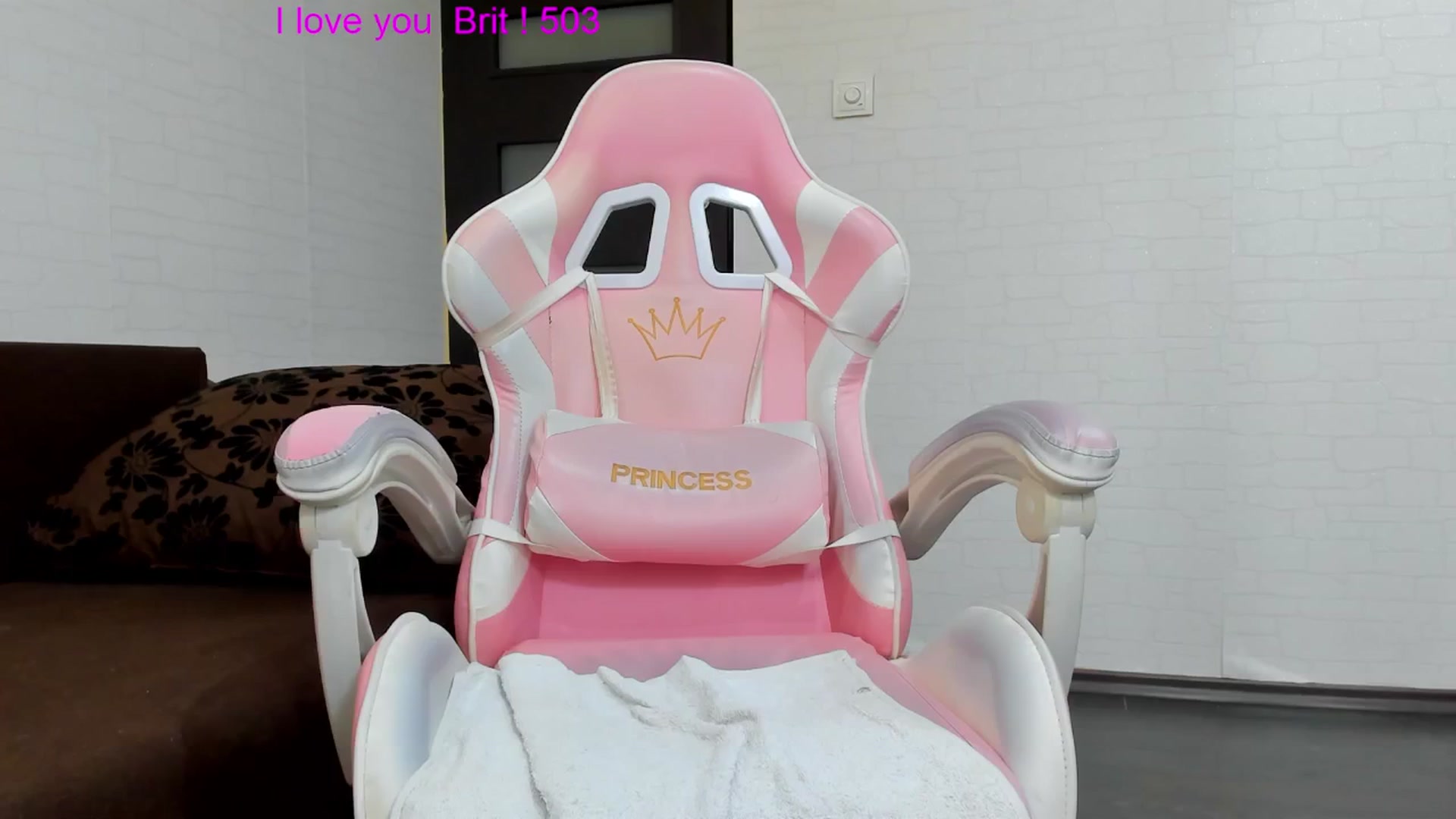 Gallery image thumbnail from Britney_Charm's myfreecams stream on, 11/01/2024, 10:20 image 20 of 20