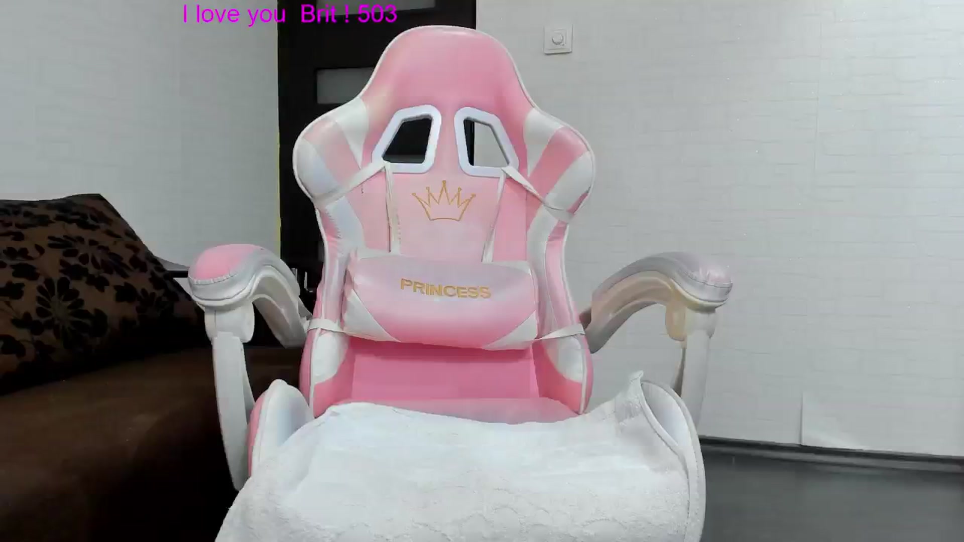 Gallery image thumbnail from Britney_Charm's myfreecams stream on, 11/14/2024, 11:36 image 18 of 20