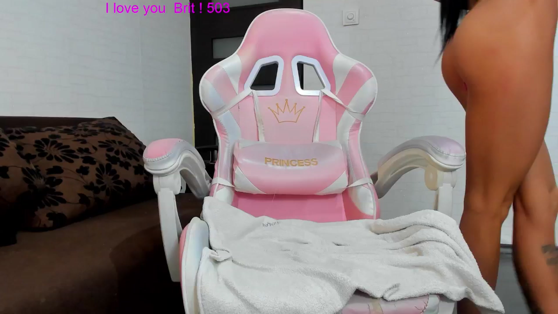 Gallery image thumbnail from Britney_Charm's myfreecams stream on, 11/18/2024, 11:17 image 14 of 20