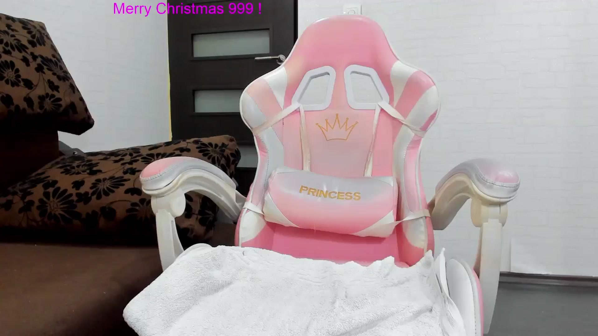 Gallery image thumbnail from Britney_Charm's myfreecams stream on, 01/13/2025, 10:05 image 9 of 20