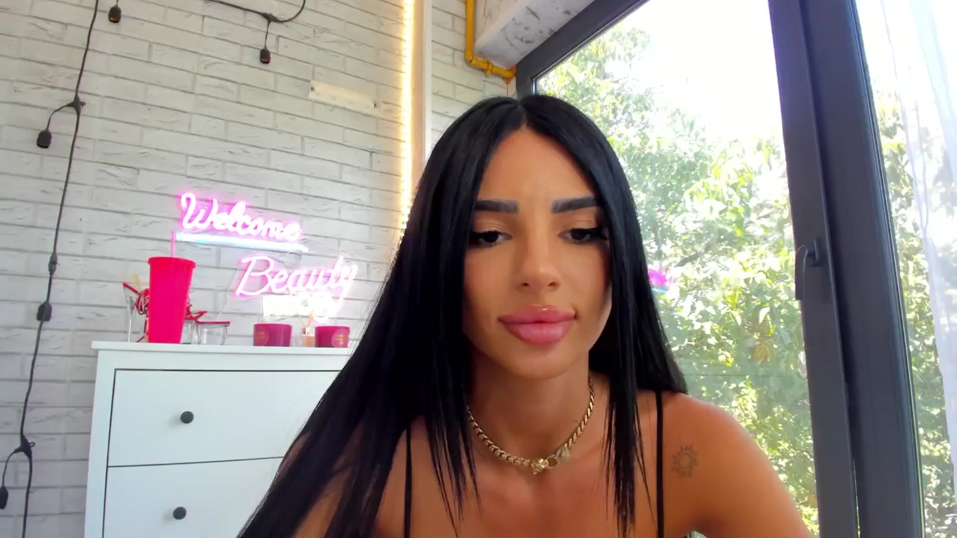Gallery image thumbnail from Britney_Charm's myfreecams stream on, 07/17/2025, 08:42 image 9 of 20