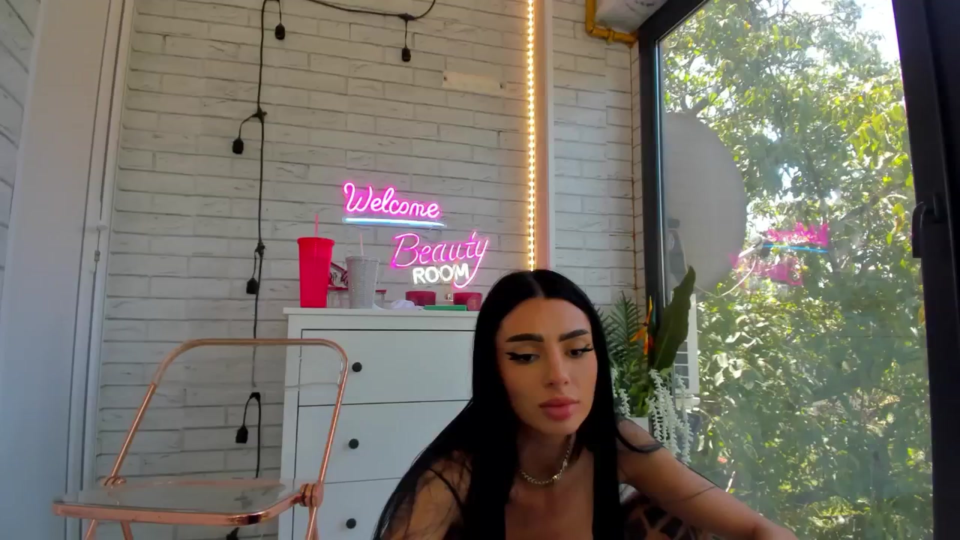 Gallery image thumbnail from Britney_Charm's myfreecams stream on, 07/19/2025, 11:57 image 10 of 20