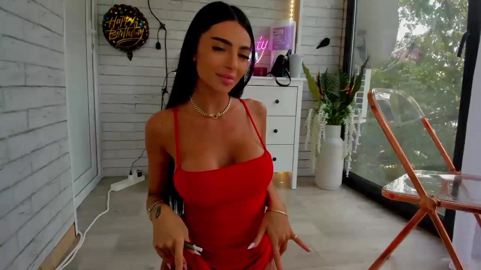 Gallery image thumbnail from Britney_Charm's myfreecams stream on, 08/22/2025, 10:35 image 7 of 20
