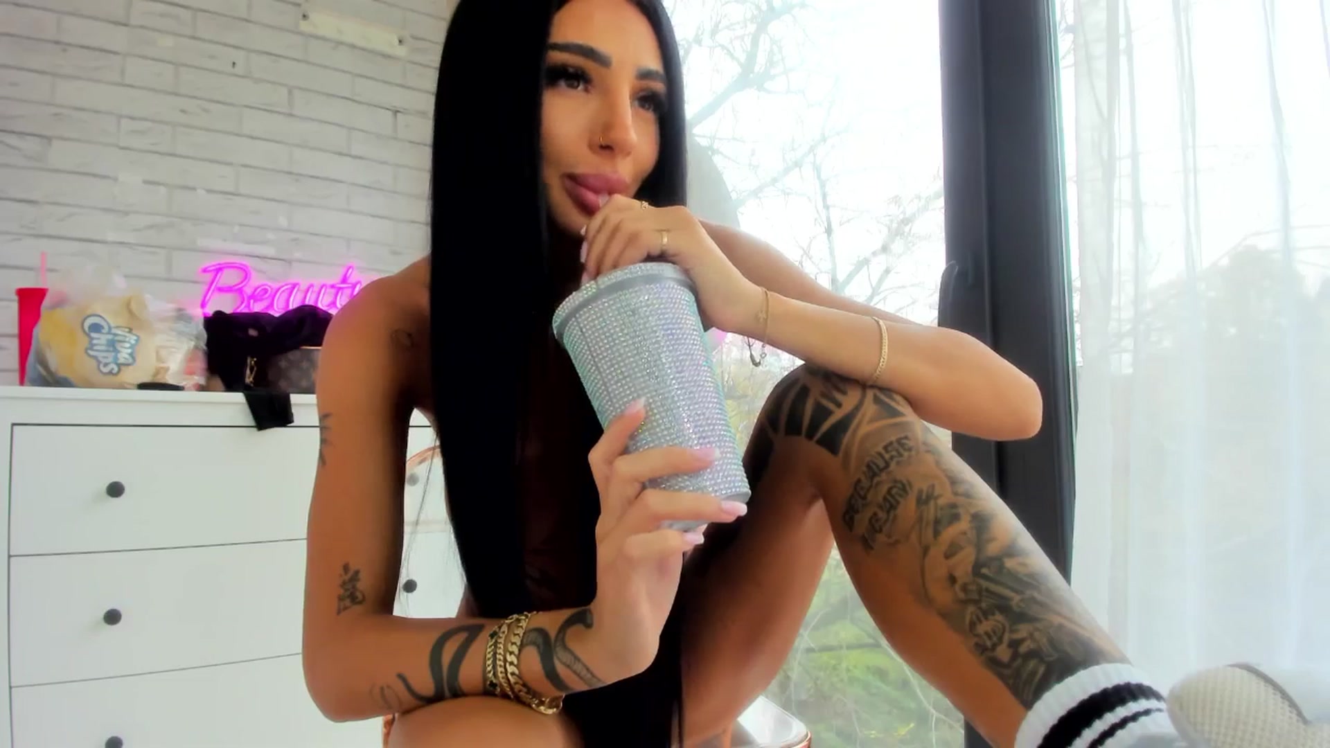 Gallery image thumbnail from Britney_Charm's myfreecams stream on, 11/20/2025, 12:07 image 6 of 20