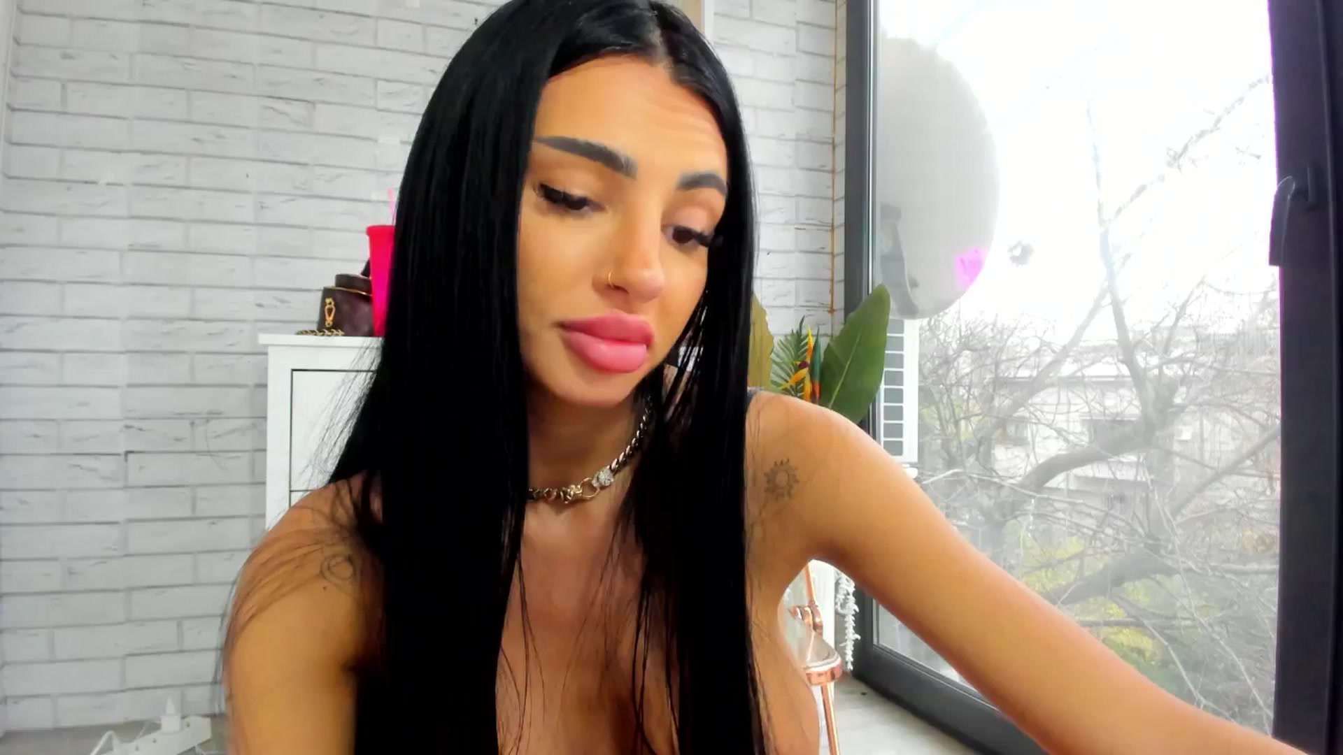 Gallery image thumbnail from Britney_Charm's myfreecams stream on, 12/03/2025, 11:05 image 18 of 20