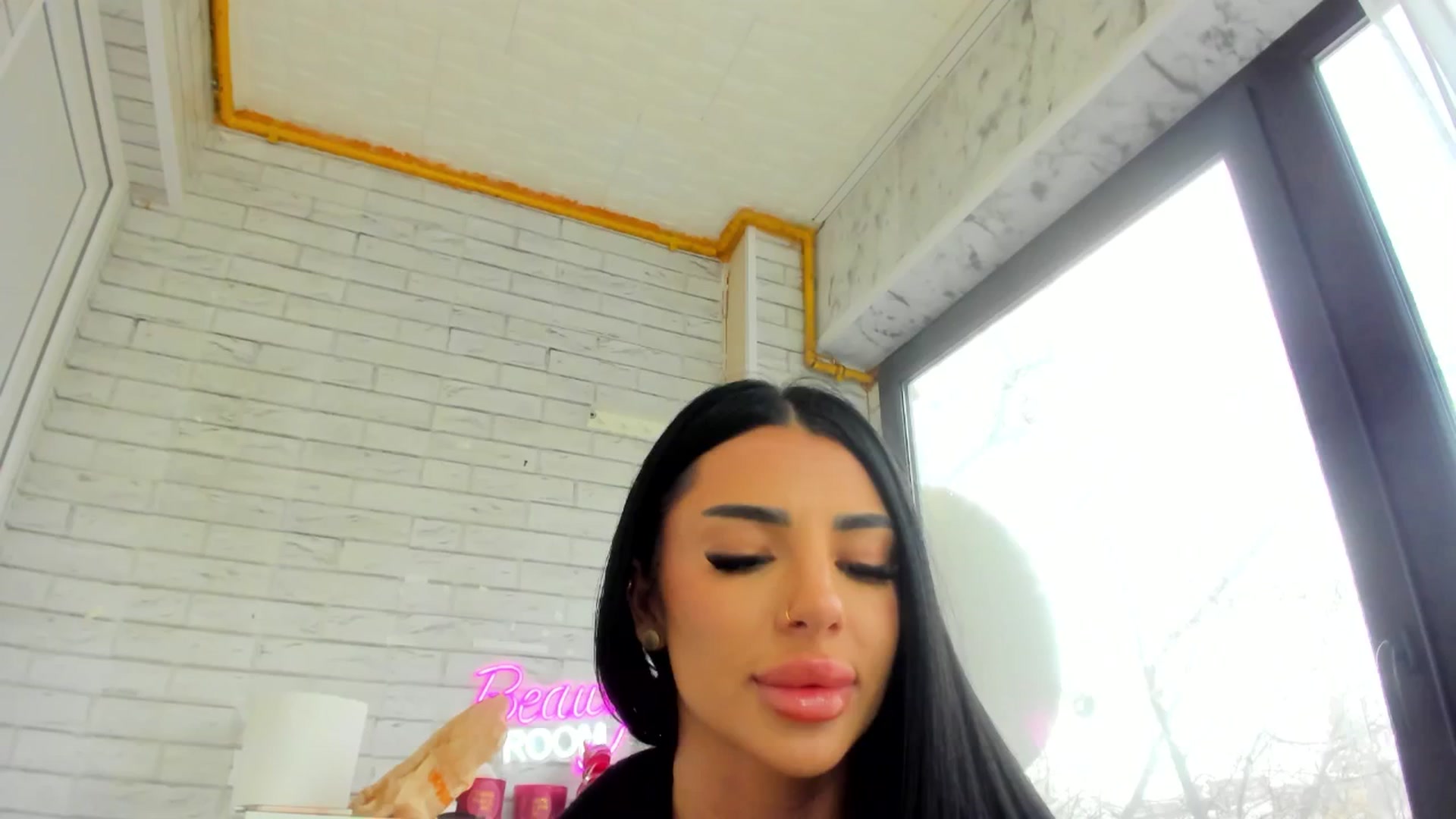 Gallery image thumbnail from Britney_Charm's myfreecams stream on, 12/10/2025, 11:37 image 11 of 20
