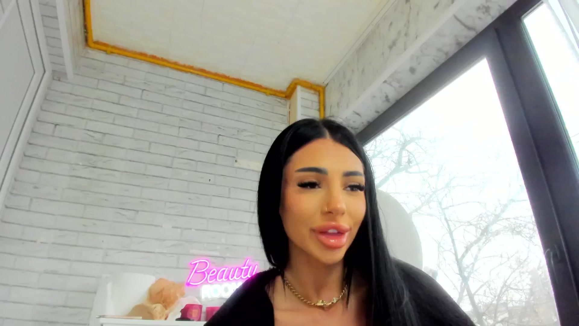 Gallery image thumbnail from Britney_Charm's myfreecams stream on, 12/10/2025, 11:37 image 4 of 20