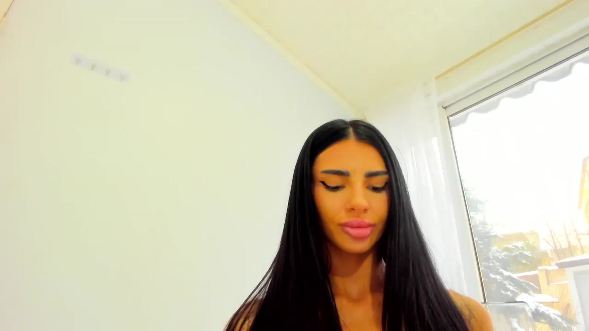 Gallery image thumbnail from Britney_Charm's myfreecams stream on, 01/14/2026, 11:13 image 18 of 20