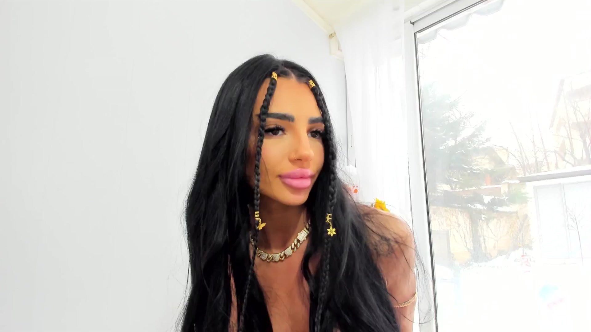 Gallery image thumbnail from Britney_Charm's myfreecams stream on, 01/21/2026, 11:02 image 8 of 20