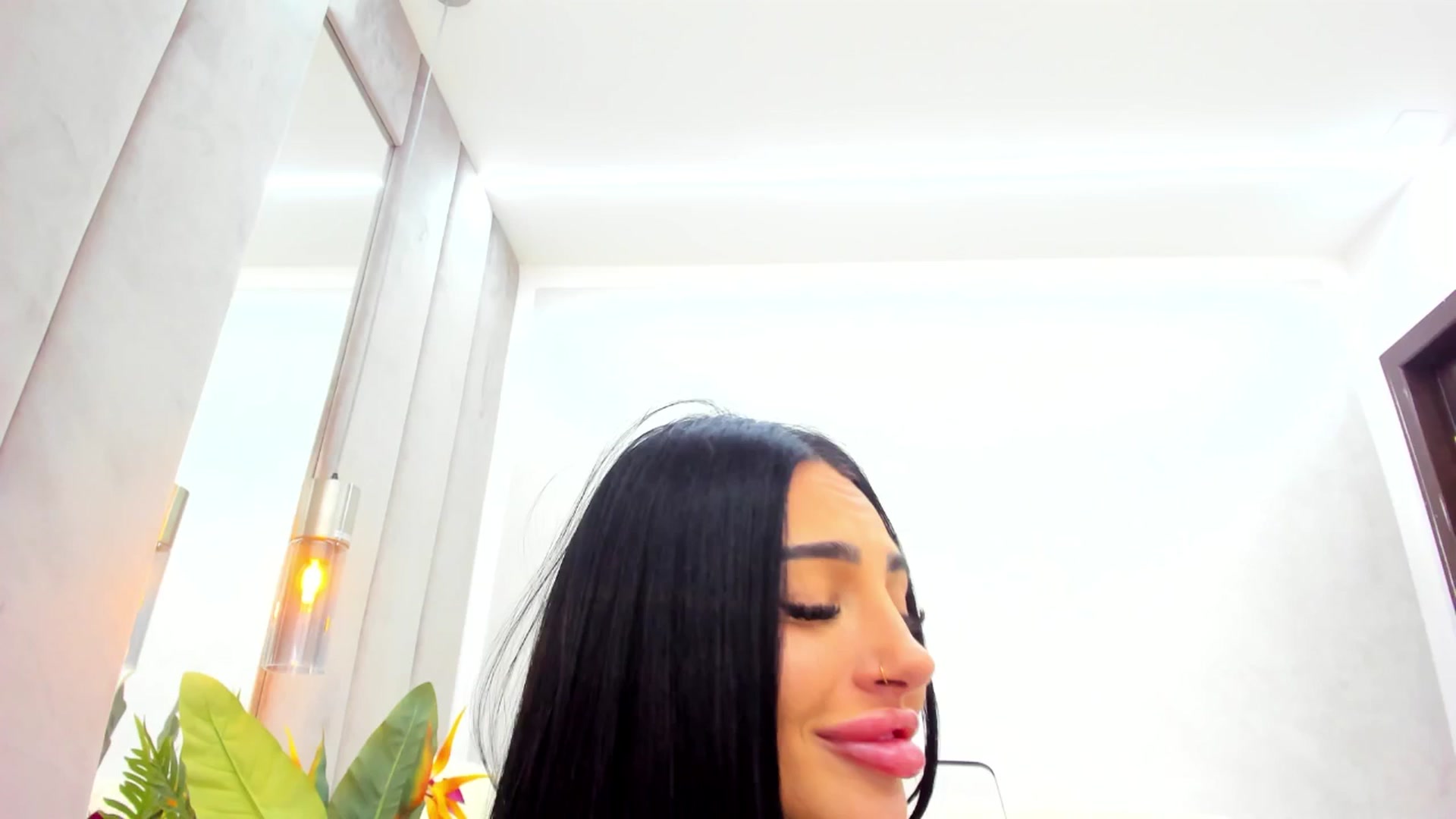 Gallery image thumbnail from Britney_Charm's myfreecams stream on, 02/15/2026, 11:19 image 14 of 20