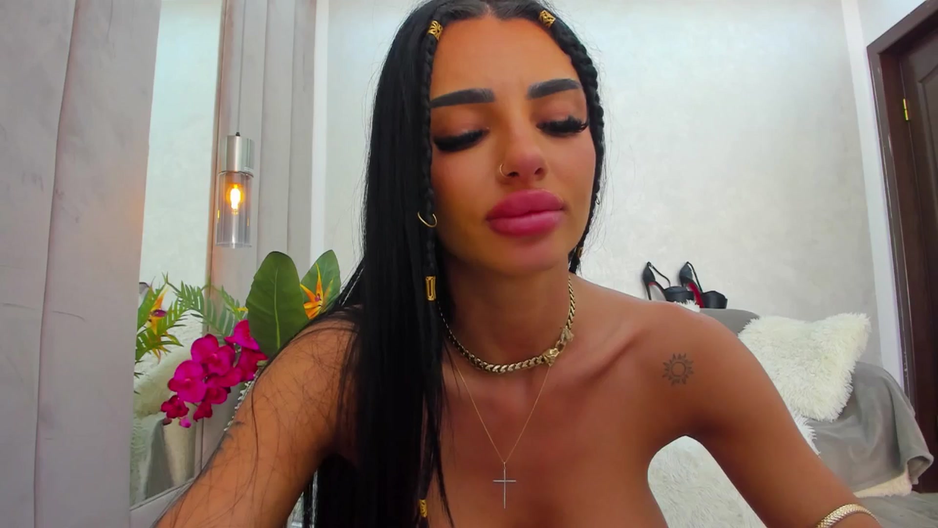 Gallery image thumbnail from Britney_Charm's myfreecams stream on, 03/20/2026, 11:16 image 11 of 20