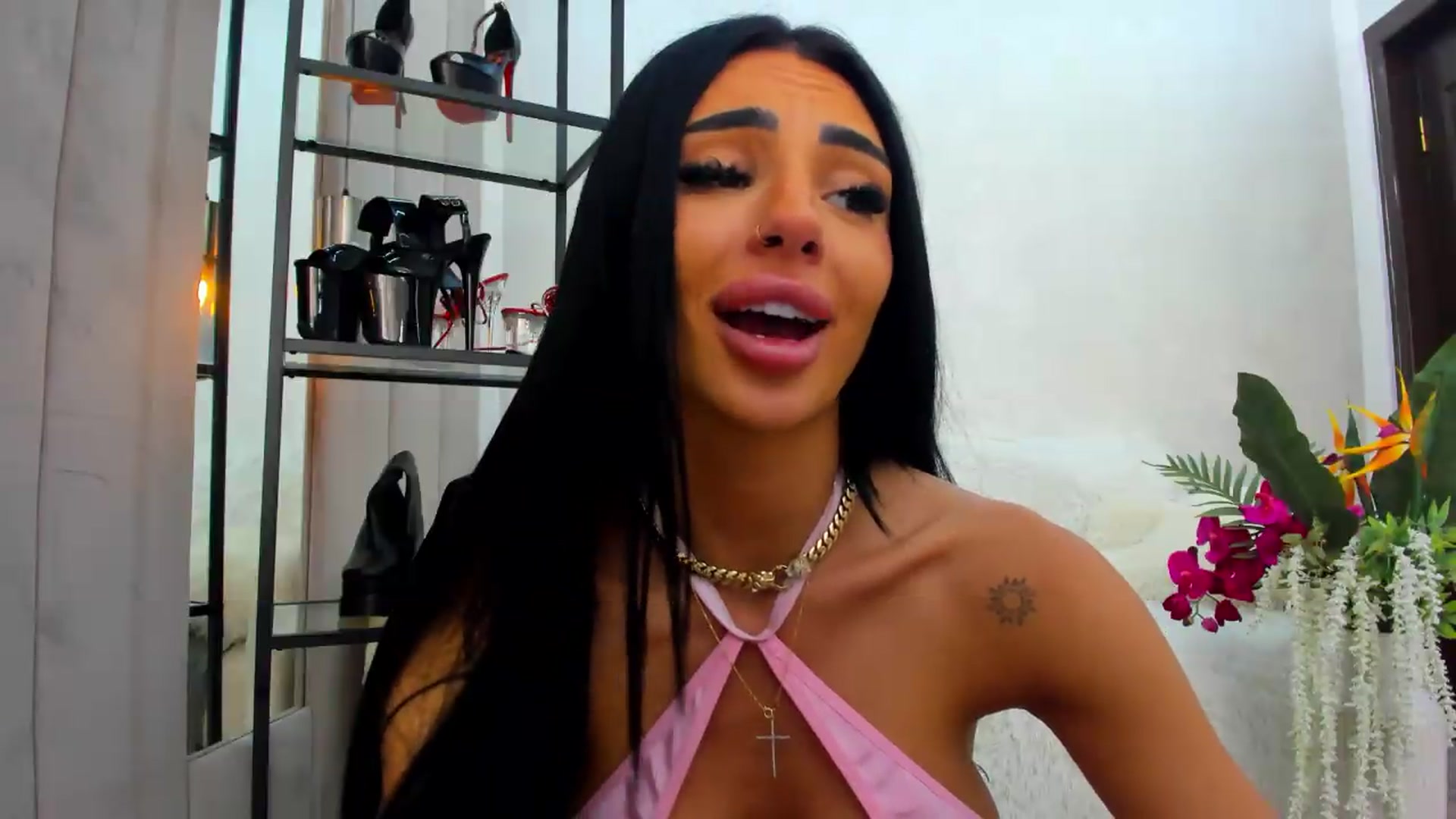 Gallery image thumbnail from Britney_Charm's myfreecams stream on, 05/04/2026, 11:50 image 6 of 20