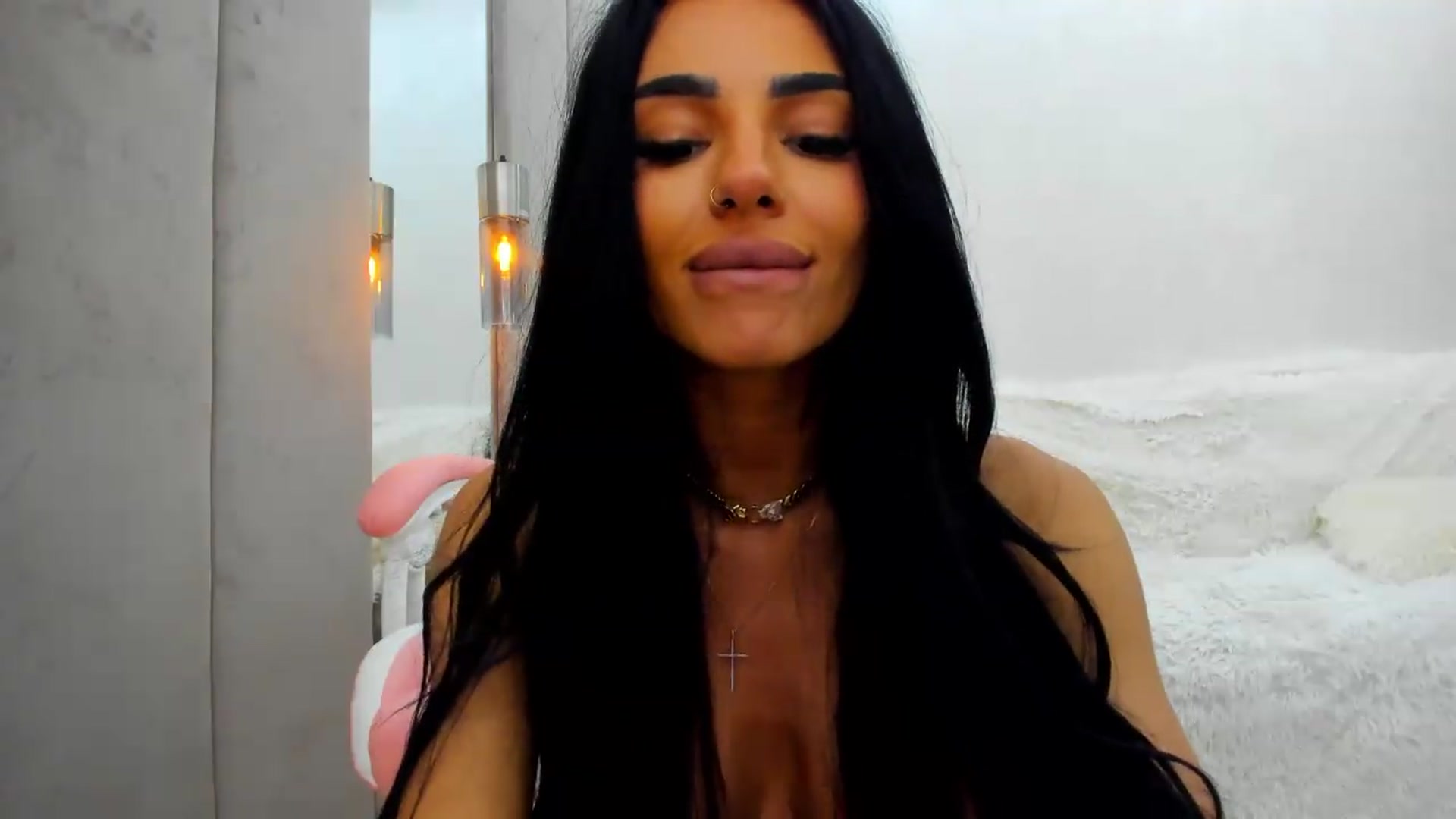 Gallery image thumbnail from Britney_Charm's myfreecams stream on, 05/21/2026, 11:37 image 9 of 20