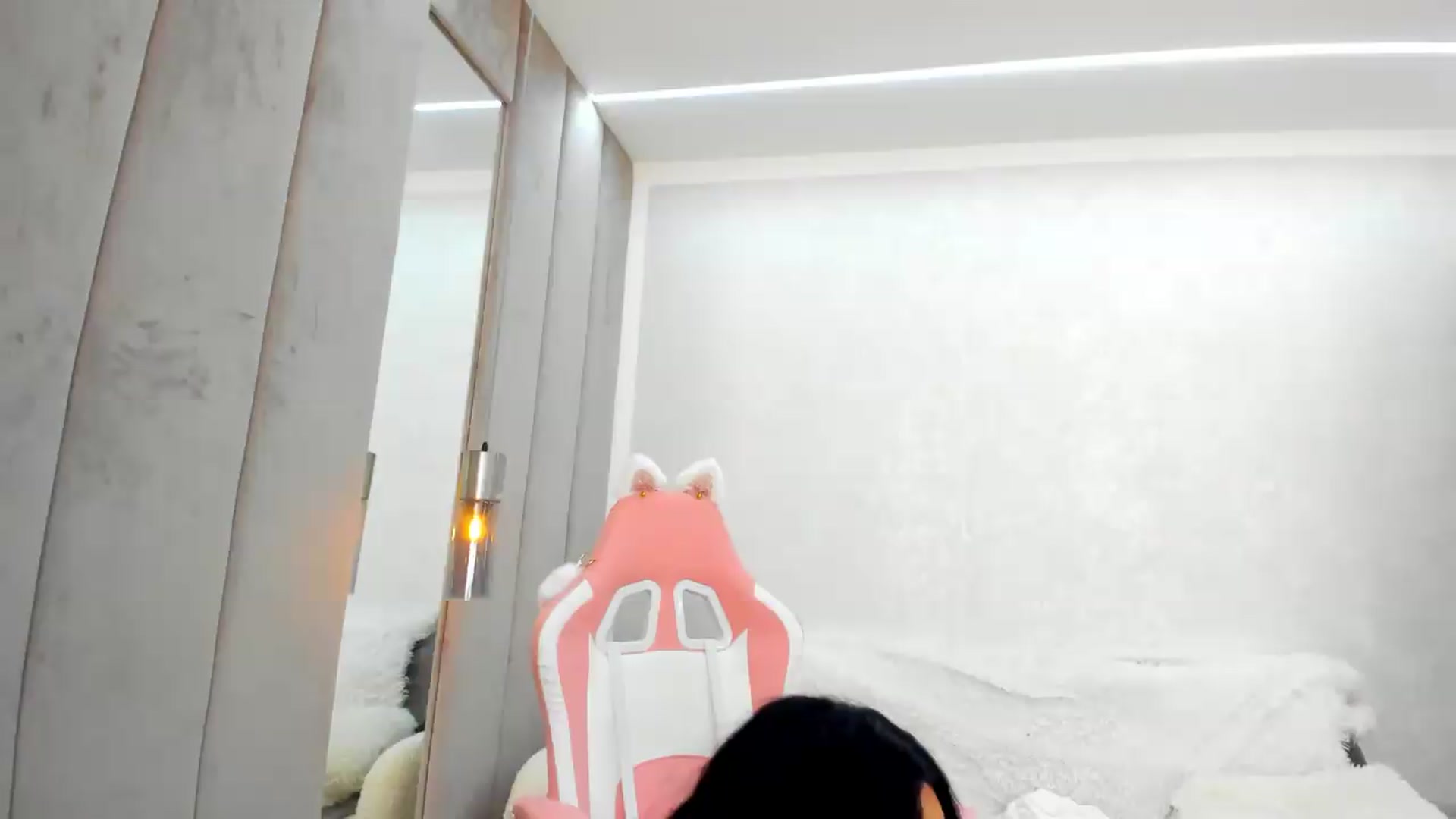 Gallery image thumbnail from Britney_Charm's myfreecams stream on, 05/23/2026, 10:23 image 13 of 20