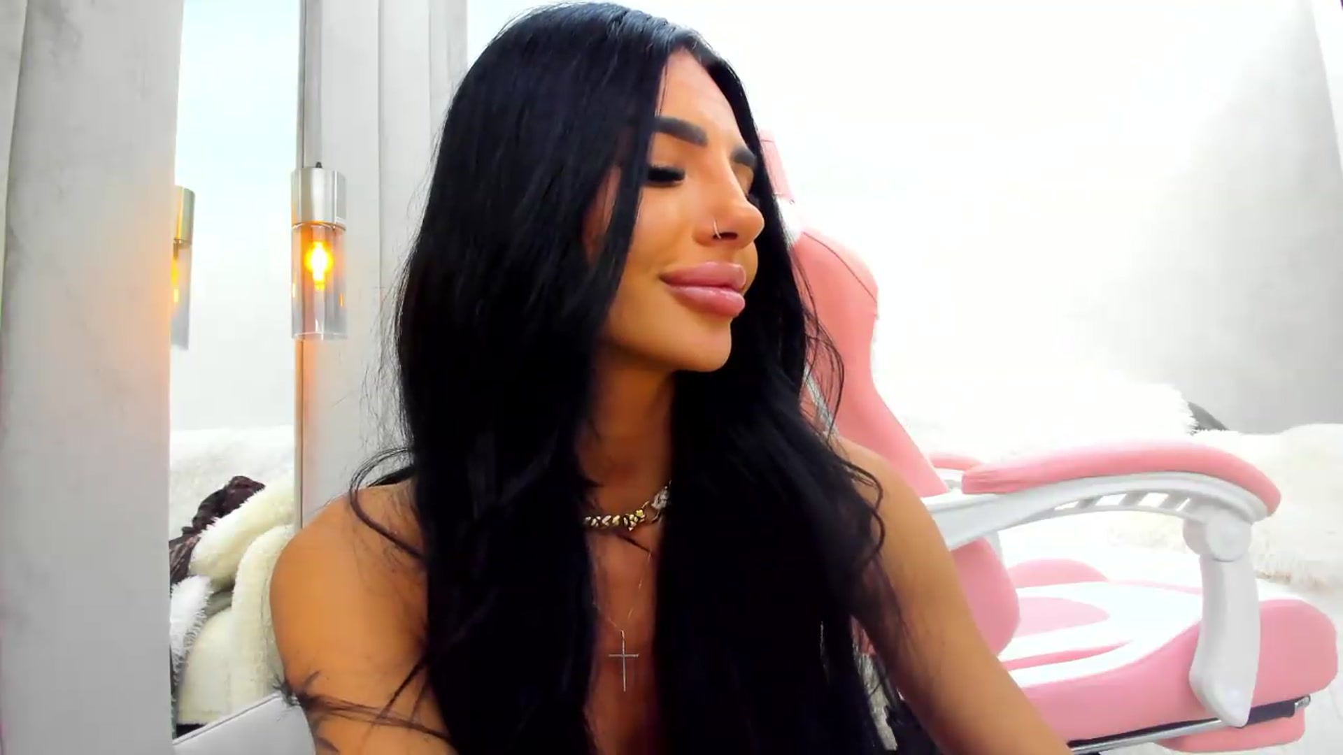 Gallery image thumbnail from Britney_Charm's myfreecams stream on, 05/30/2026, 11:38 image 7 of 20
