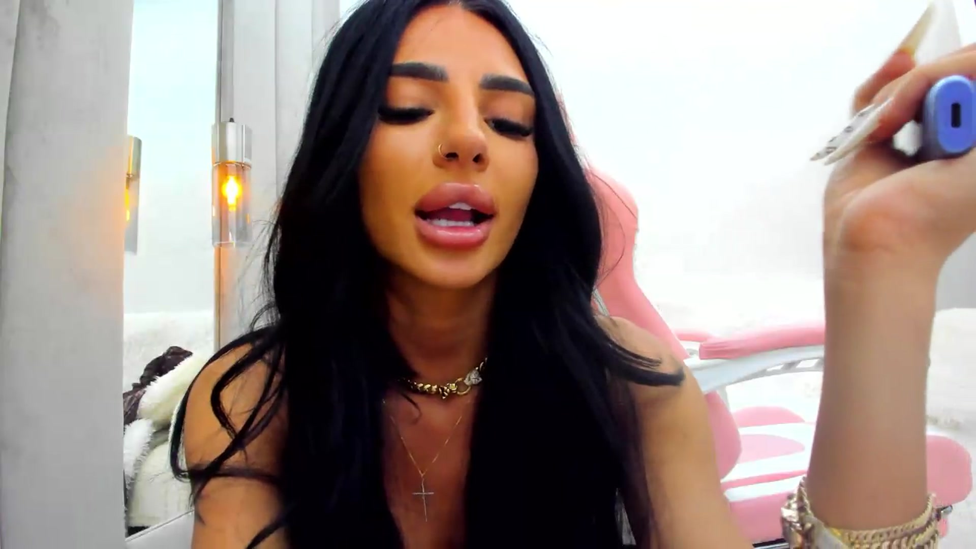 Gallery image thumbnail from Britney_Charm's myfreecams stream on, 05/30/2026, 11:38 image 4 of 20
